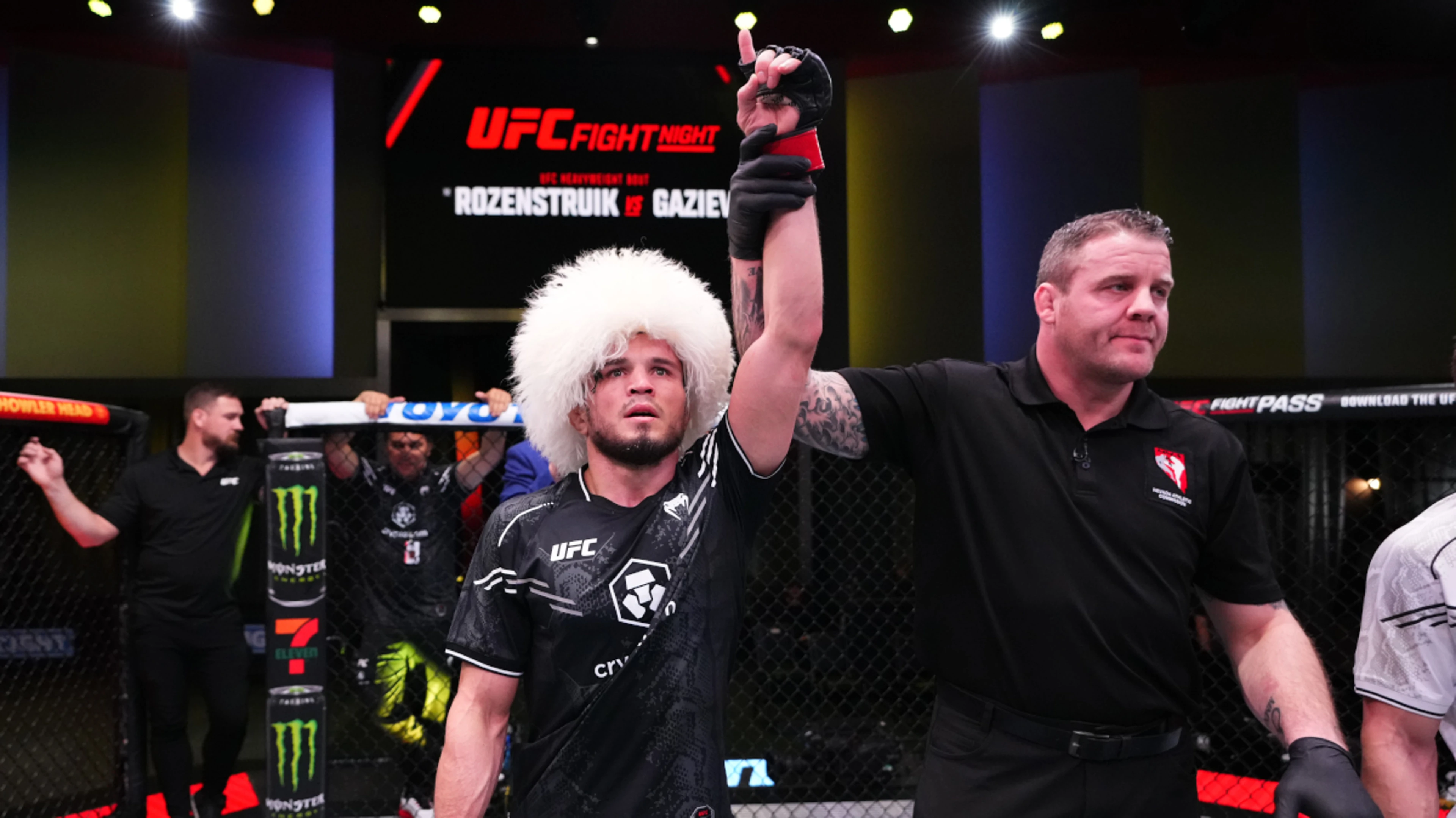 ‘Sandman’ faces unbeaten Nurmagomedov
