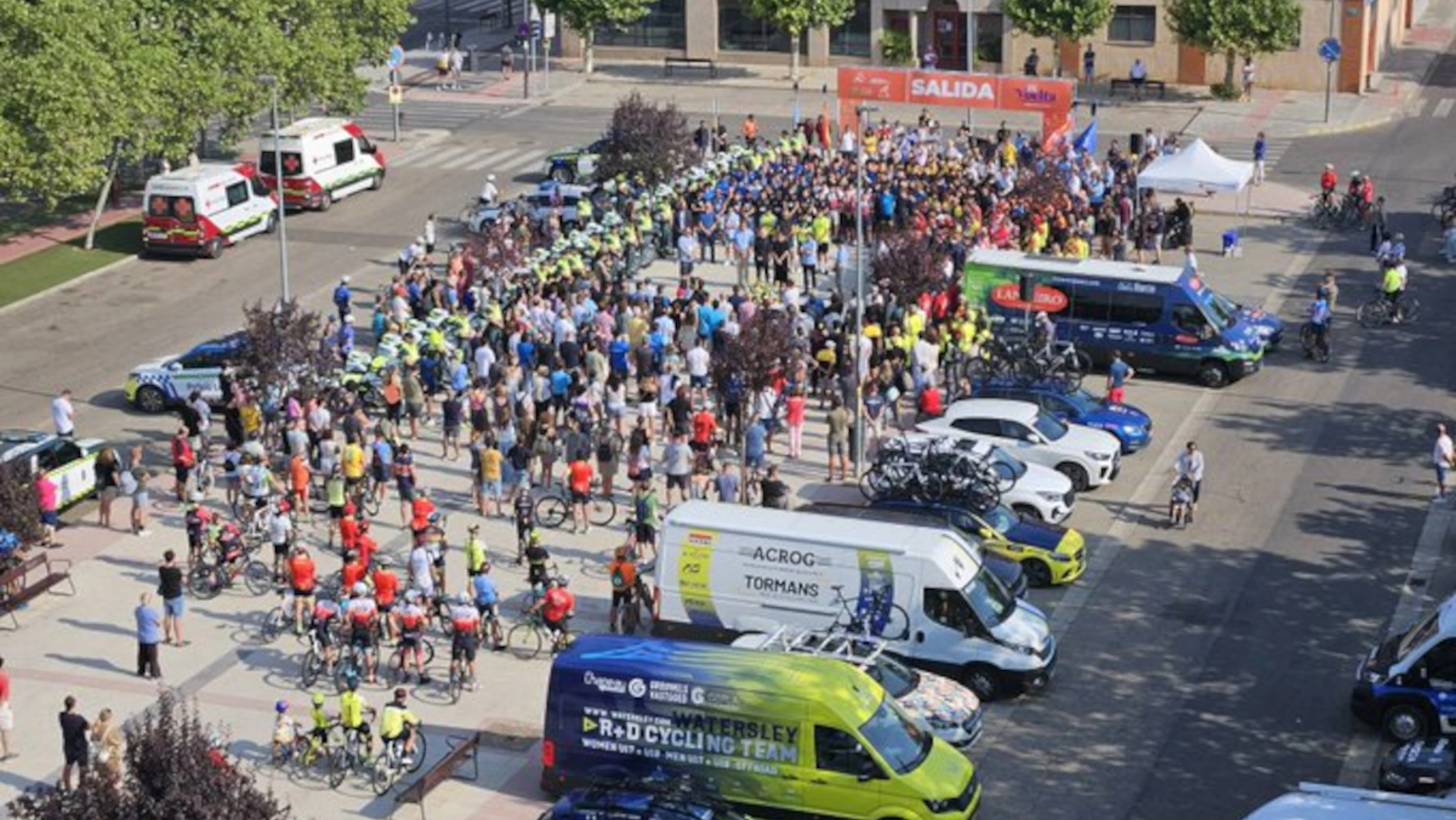 Teenage cyclist dies after junior Vuelta crash