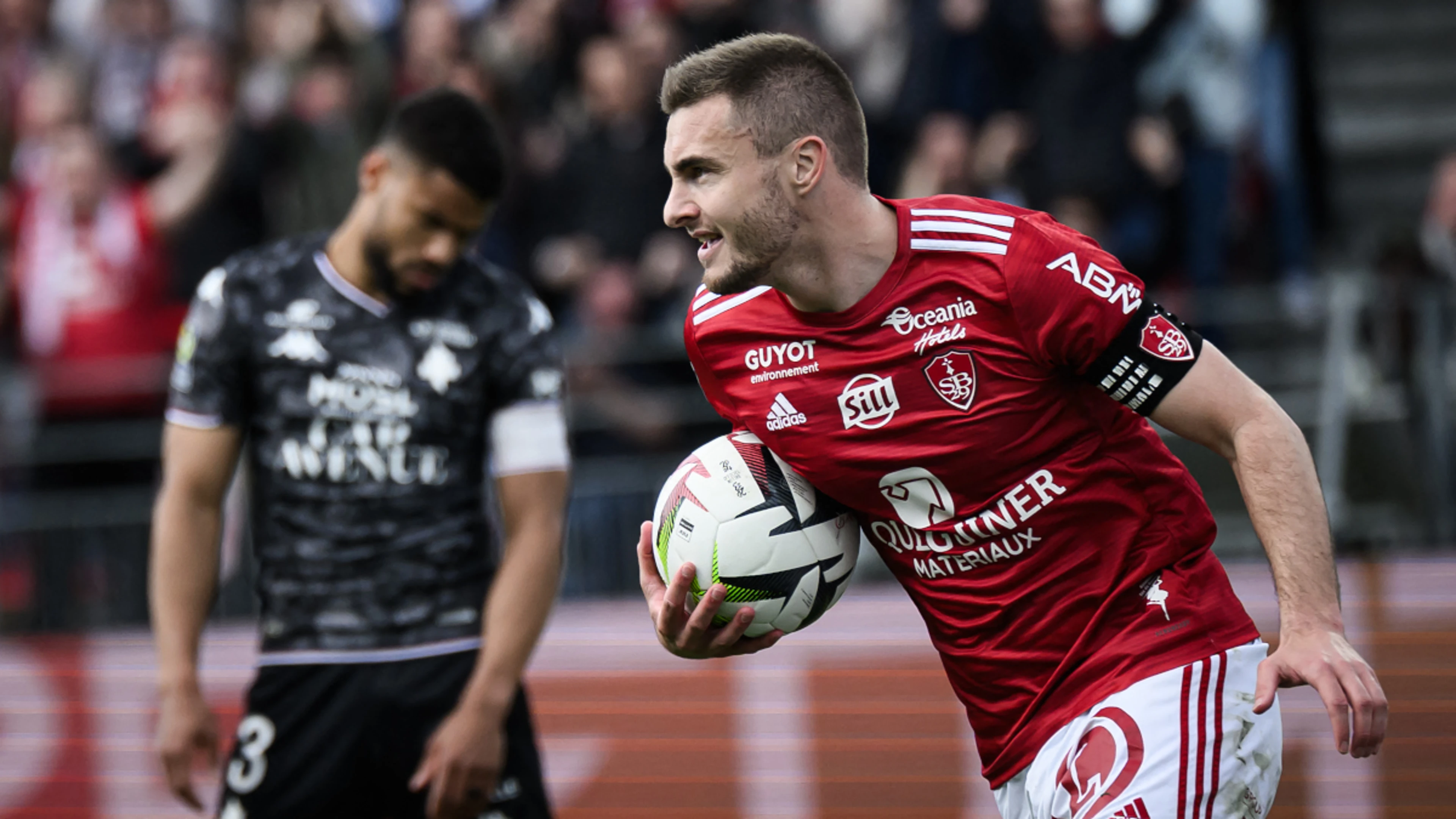 Brest edge Metz to cement second place in Ligue 1