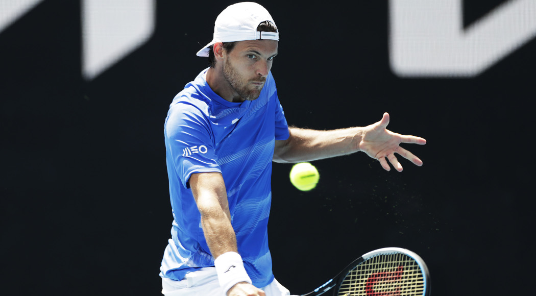 Sousa beats Ruusuvuori to win Pune ATP title