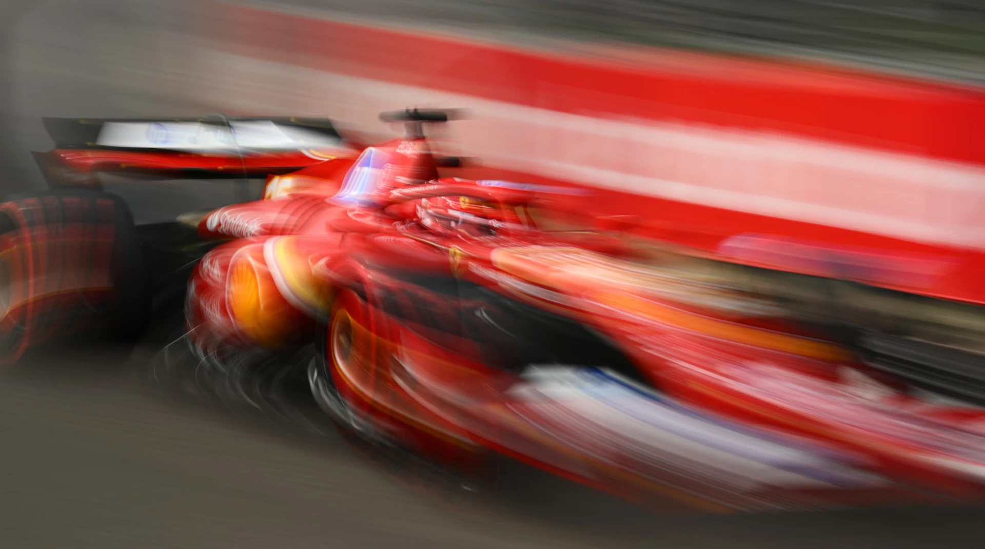 Ferrari's Leclerc sets early pace in Singapore ahead of Norris