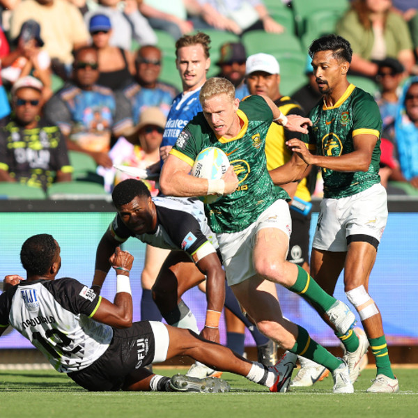 PERTH-FECT FINISH: Oosthuizen brace sees Blitzboks down Fiji to claim Perth 7s title