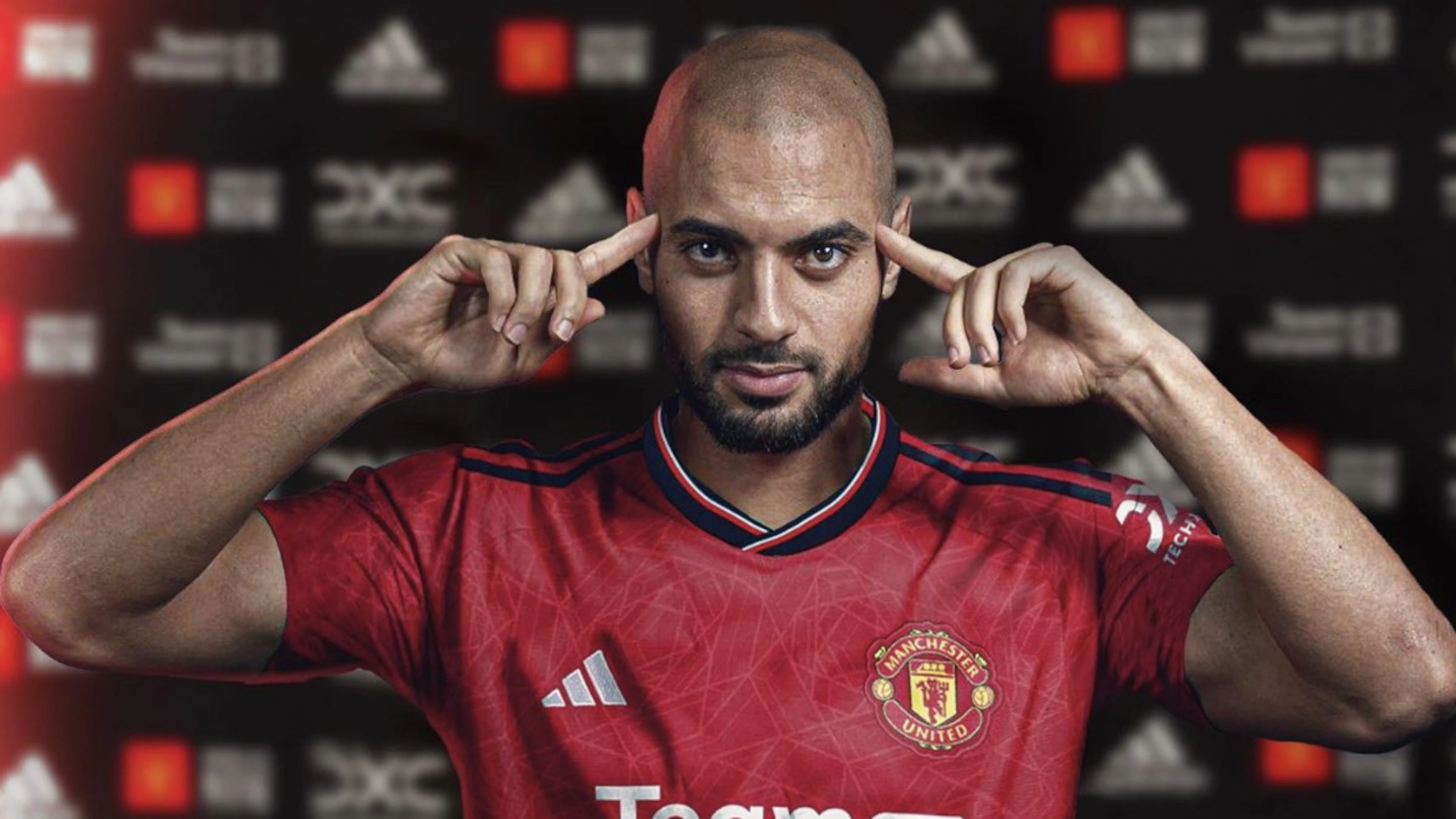 Man United sign Moroccan international star