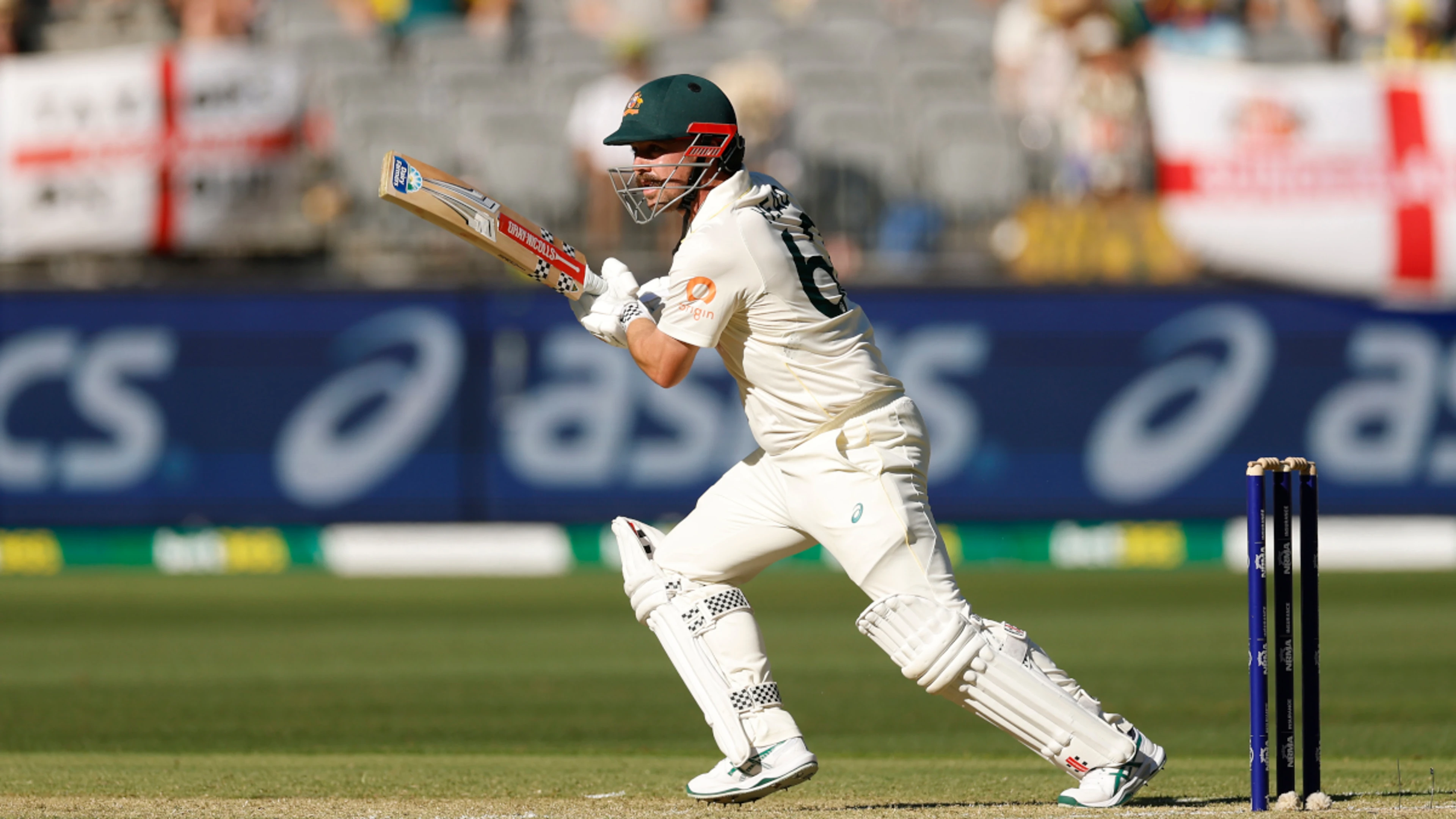 Head shapes up as solution for Australia's opening woes