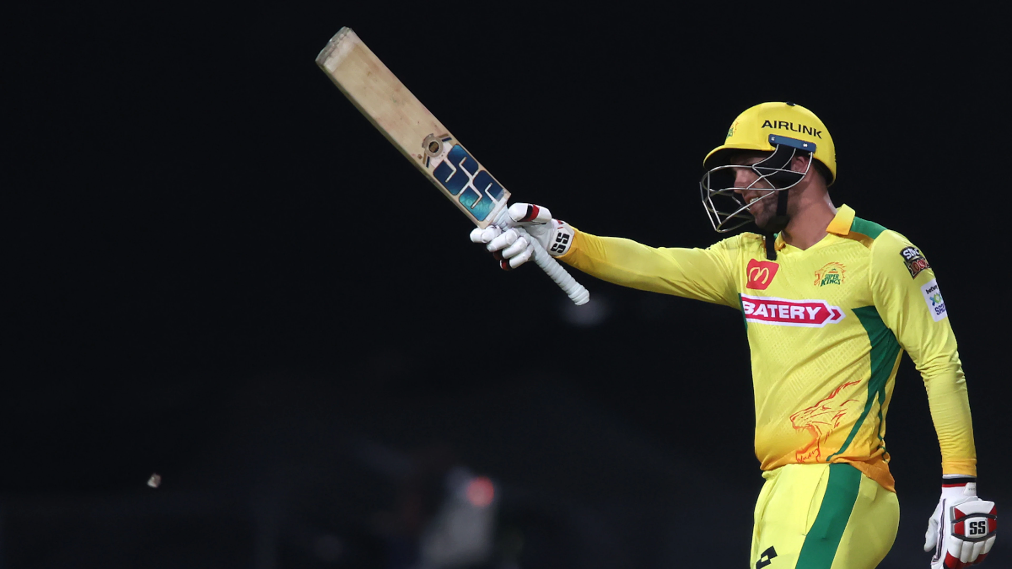 Ferreira blows Capitals away