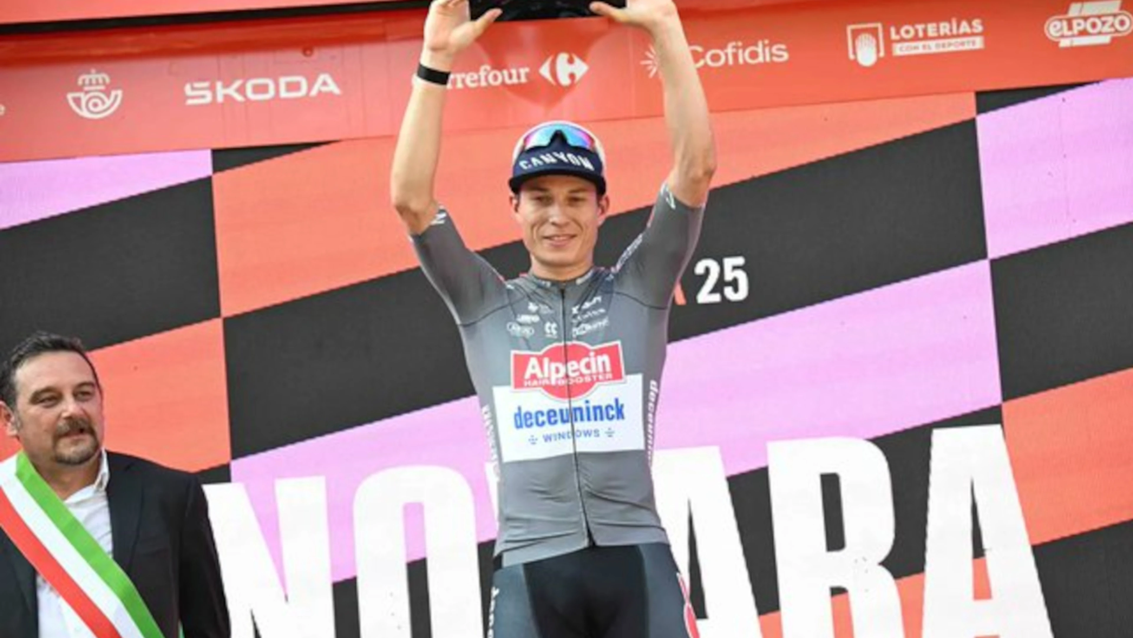 Philipsen wins Vuelta stage 19 for treble