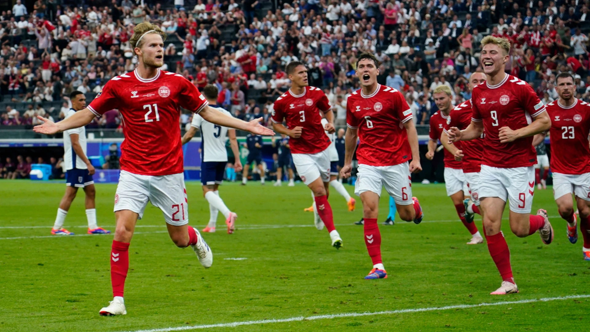 Lacklustre England held by Denmark at Euro 2024