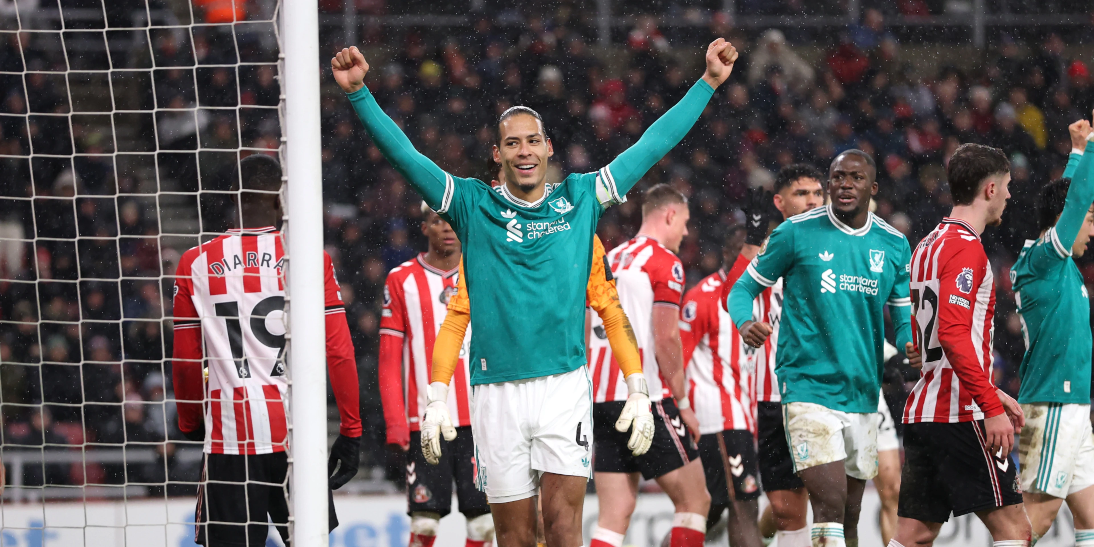 Van Dijk sinks Sunderland to boost Liverpool's bid for Champions League