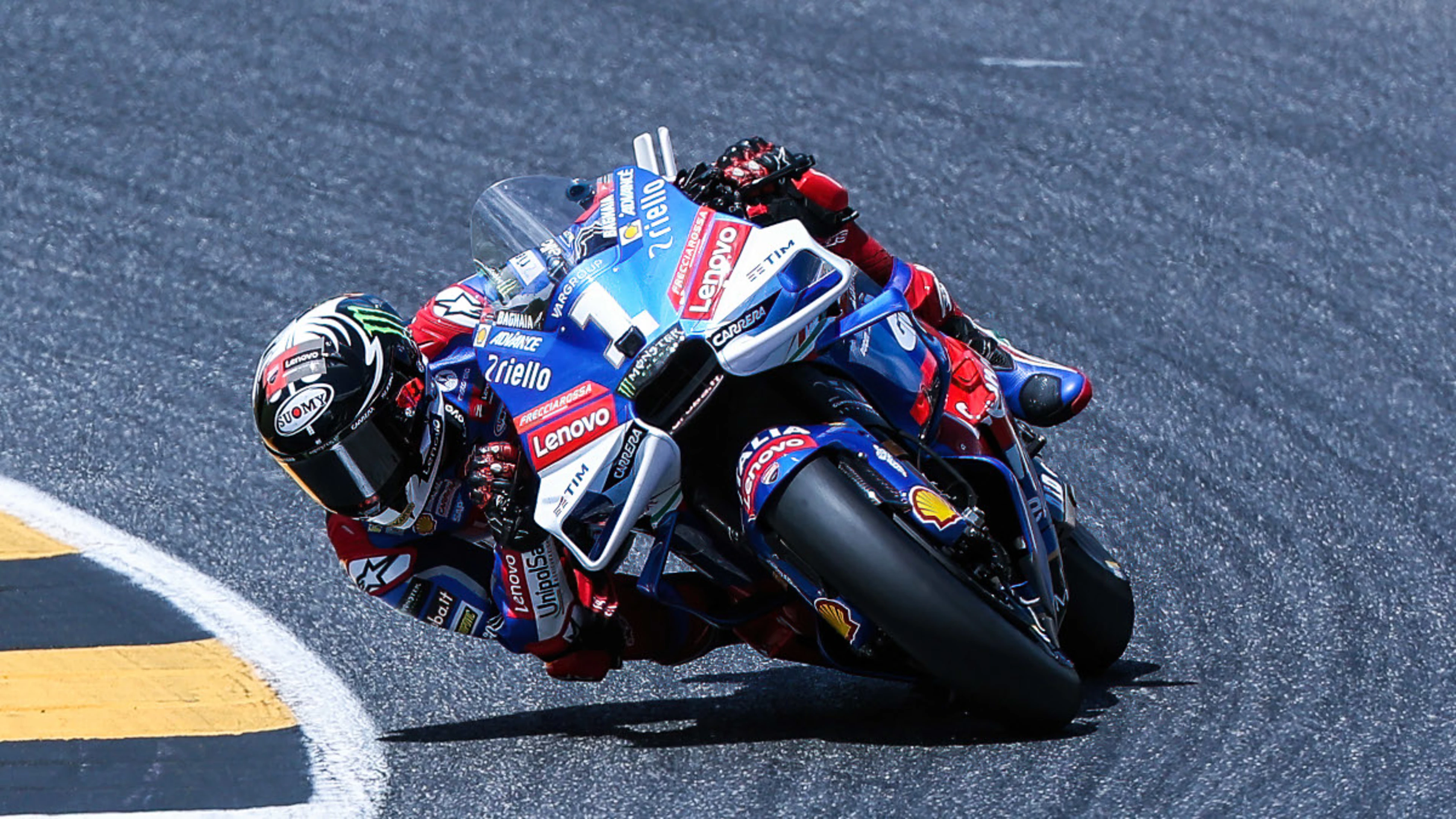 Title rivals Martin and Bagnaia set for duel at MotoGP's 'Cathedral'