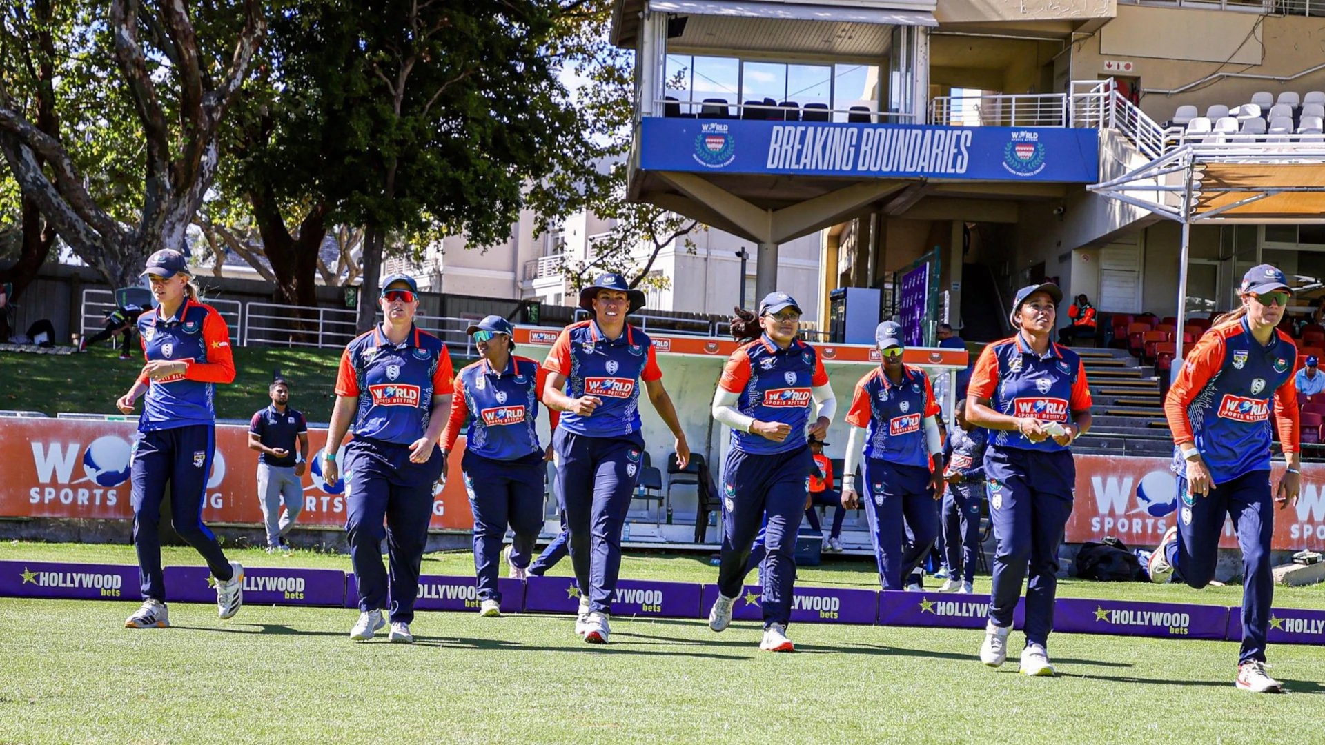 Winning ways continue for Western Province and Titans Ladies