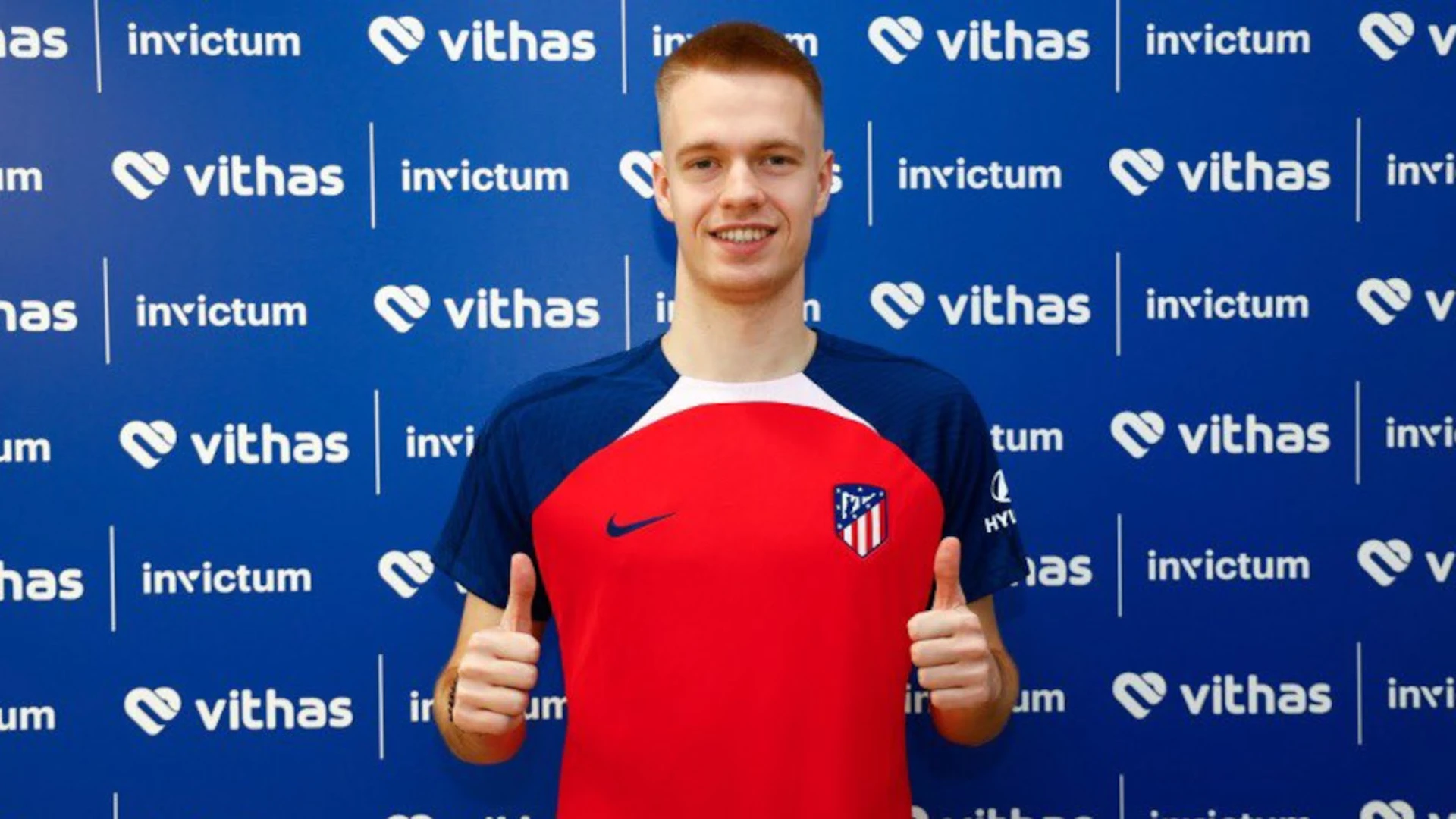 Atletico sign midfielder Vermeeren from Antwerp