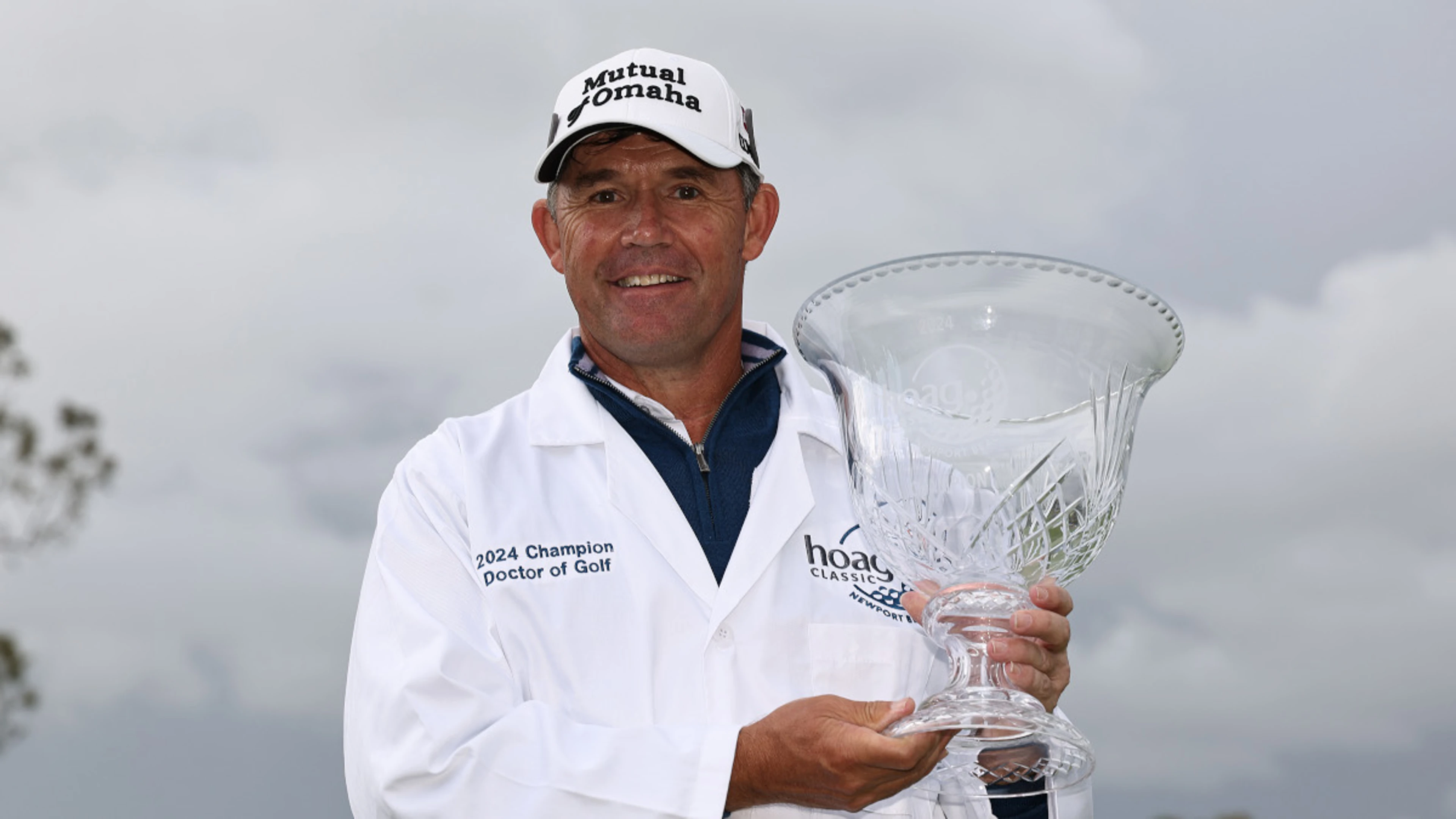 Harrington endures shaky moments, wins Hoag Classic