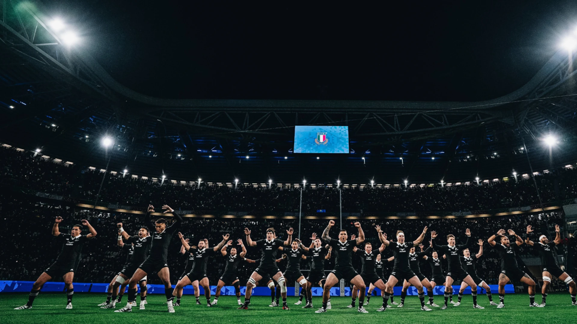 Juventus Stadium proves perfect home for Italian rugby despite defeat by All Blacks