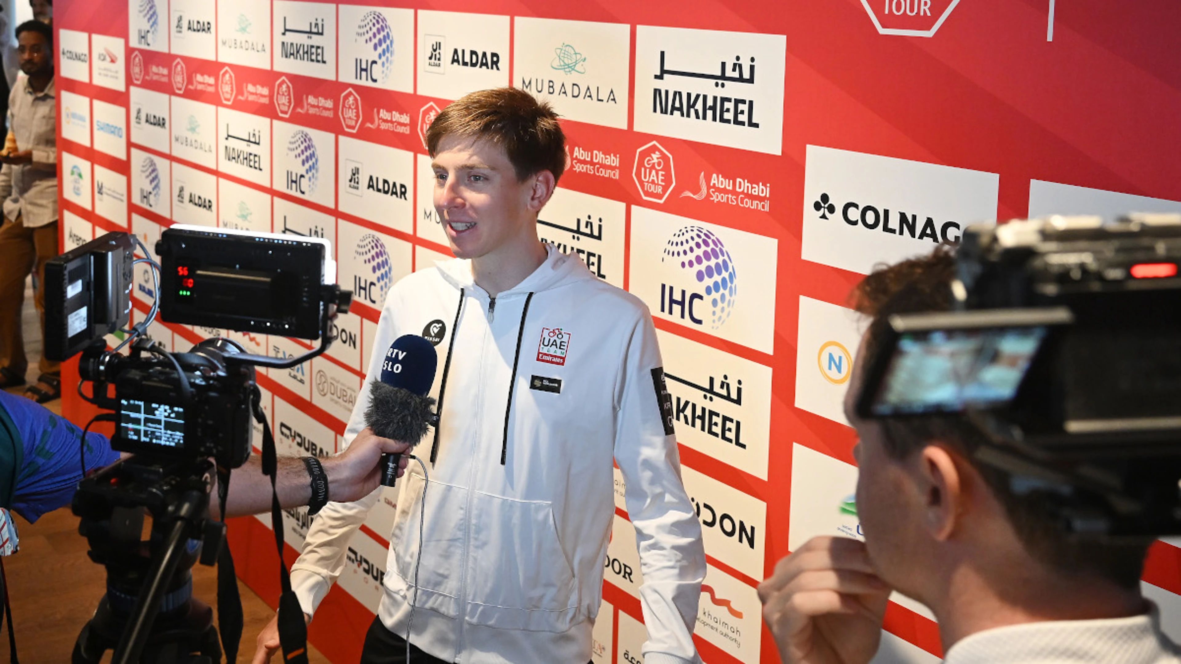 Pogacar over the rainbow as his 2025 season opens with UAE Tour