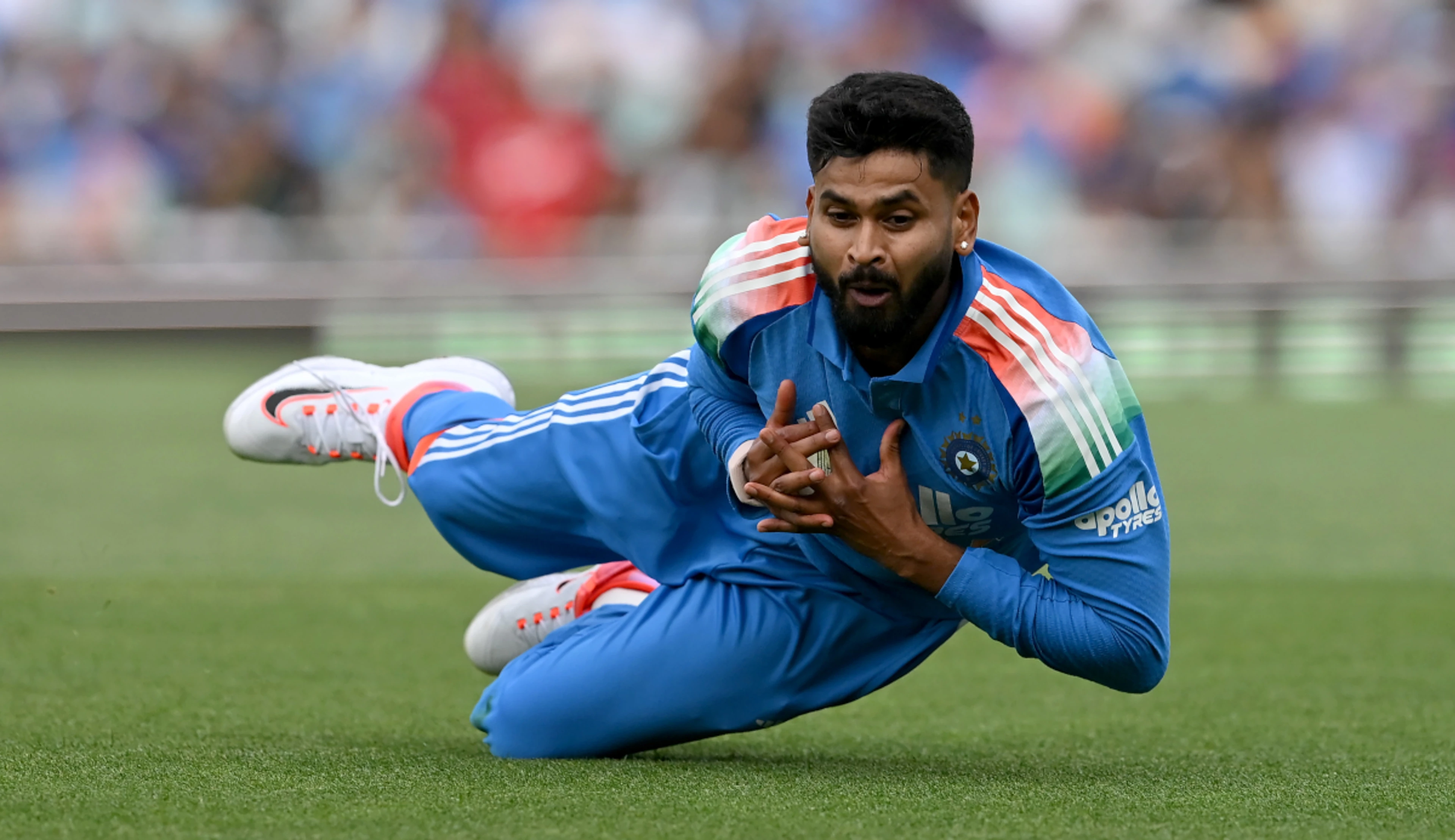 India's Iyer discharged from hospital after lacerated spleen