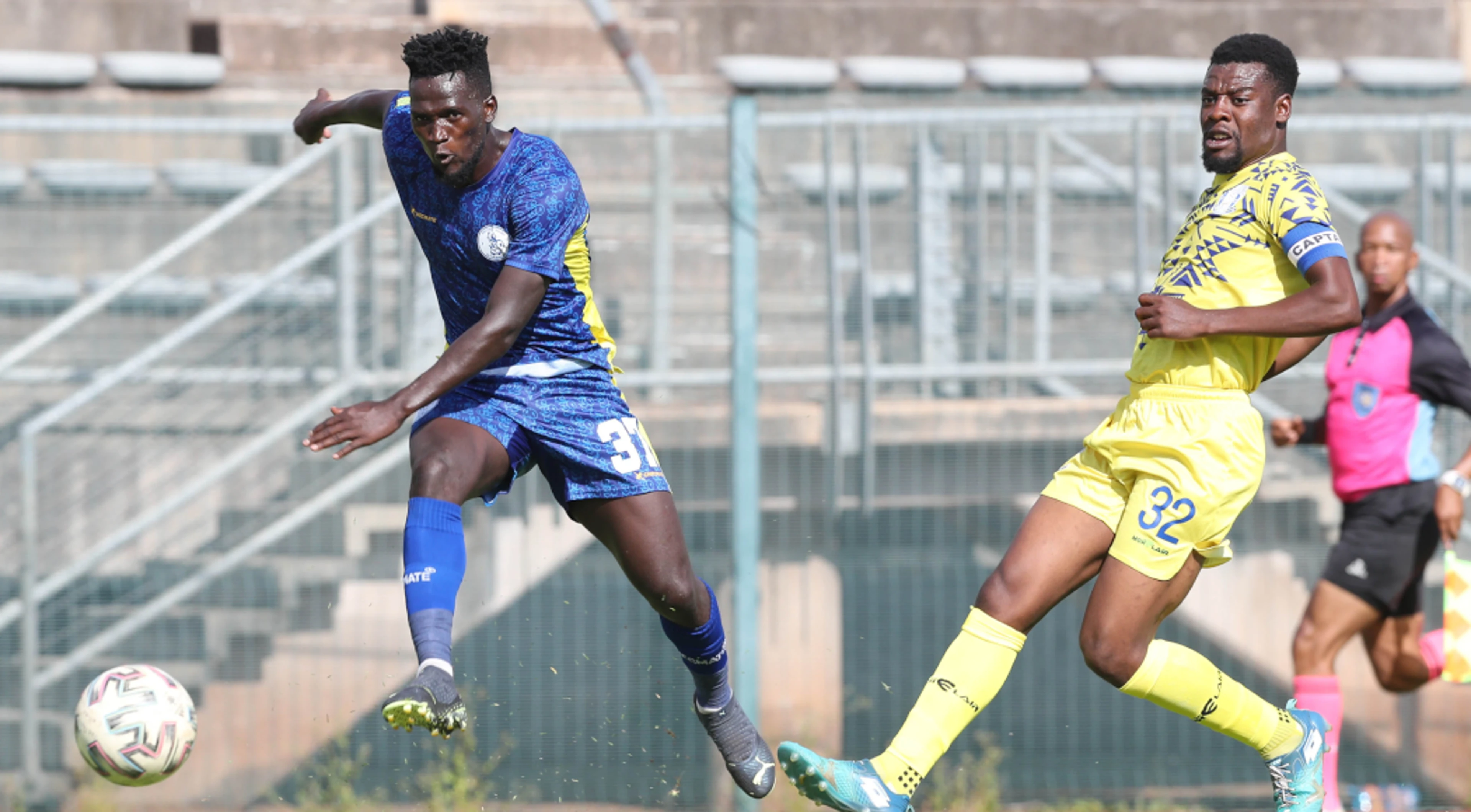 Table toppers clash in Motsepe Foundation Championship