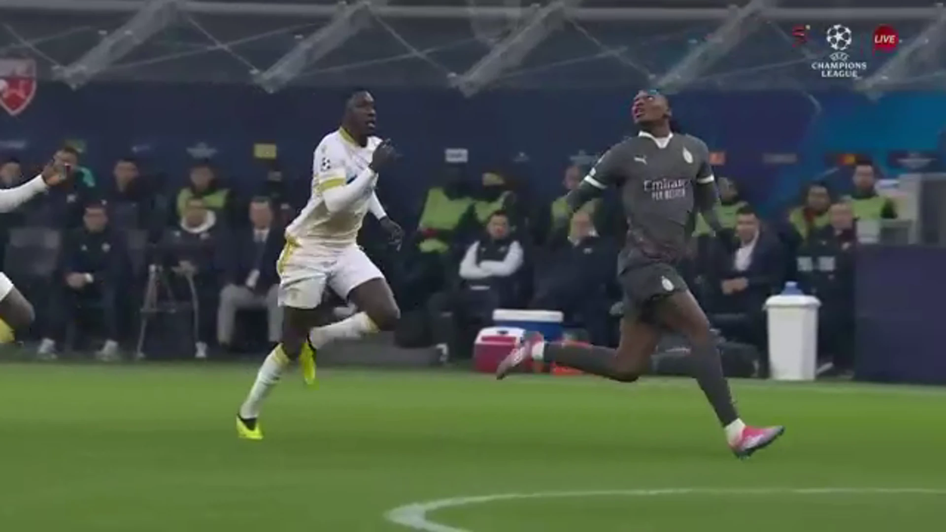 Rafael Leao | 42nd Minute Goal v Crvena Zvezda