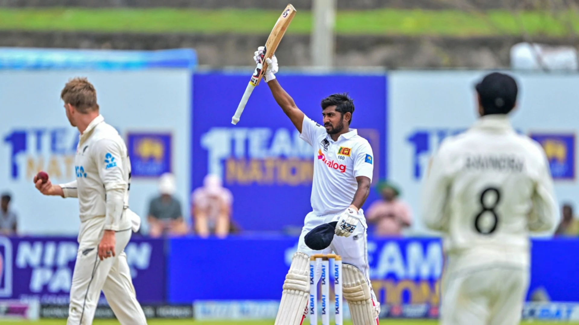 Kamindu eyes century with Sri Lanka 402-5 against New Zealand