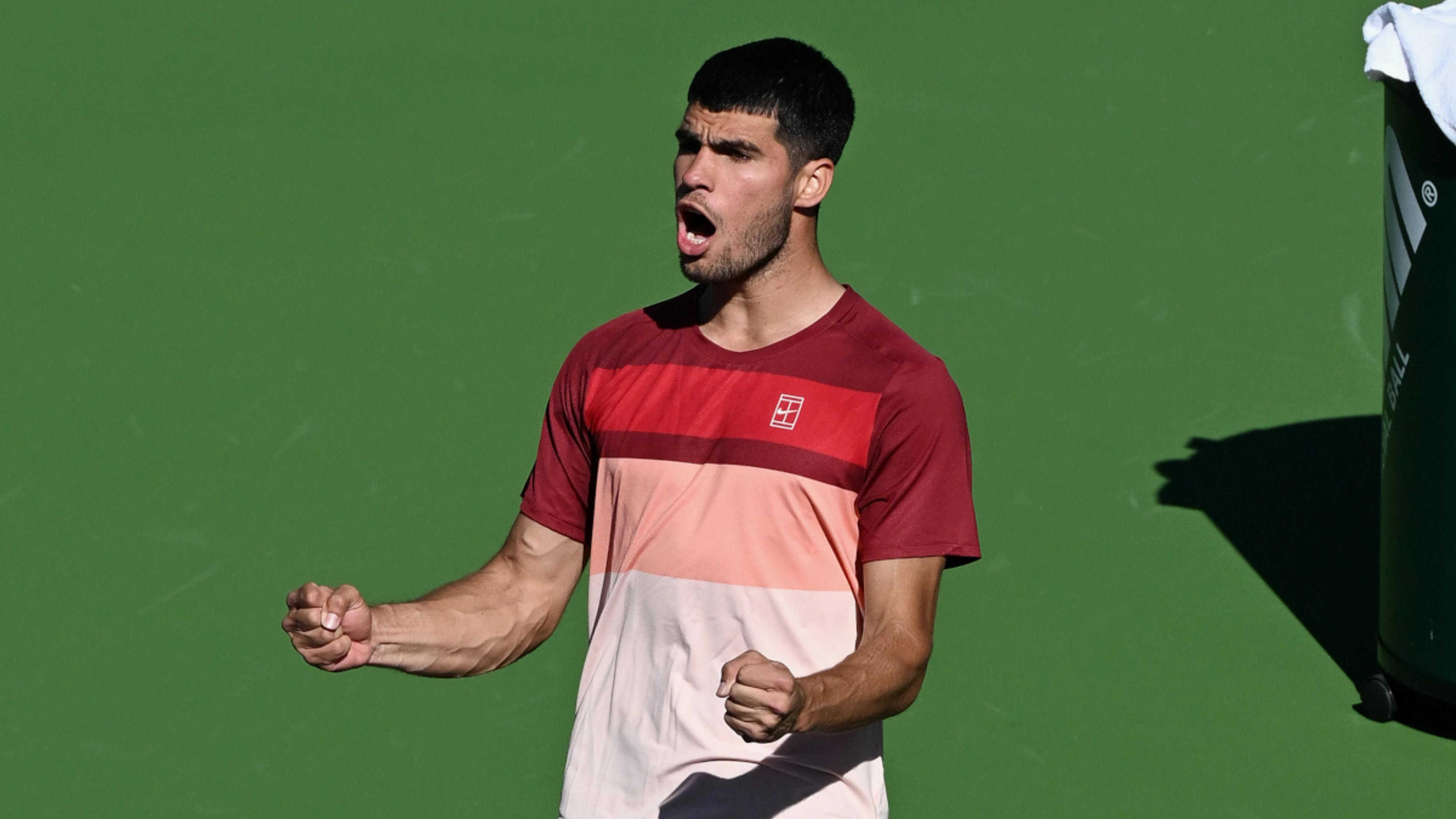 Defending champ Alcaraz races into Indian Wells 3rd round