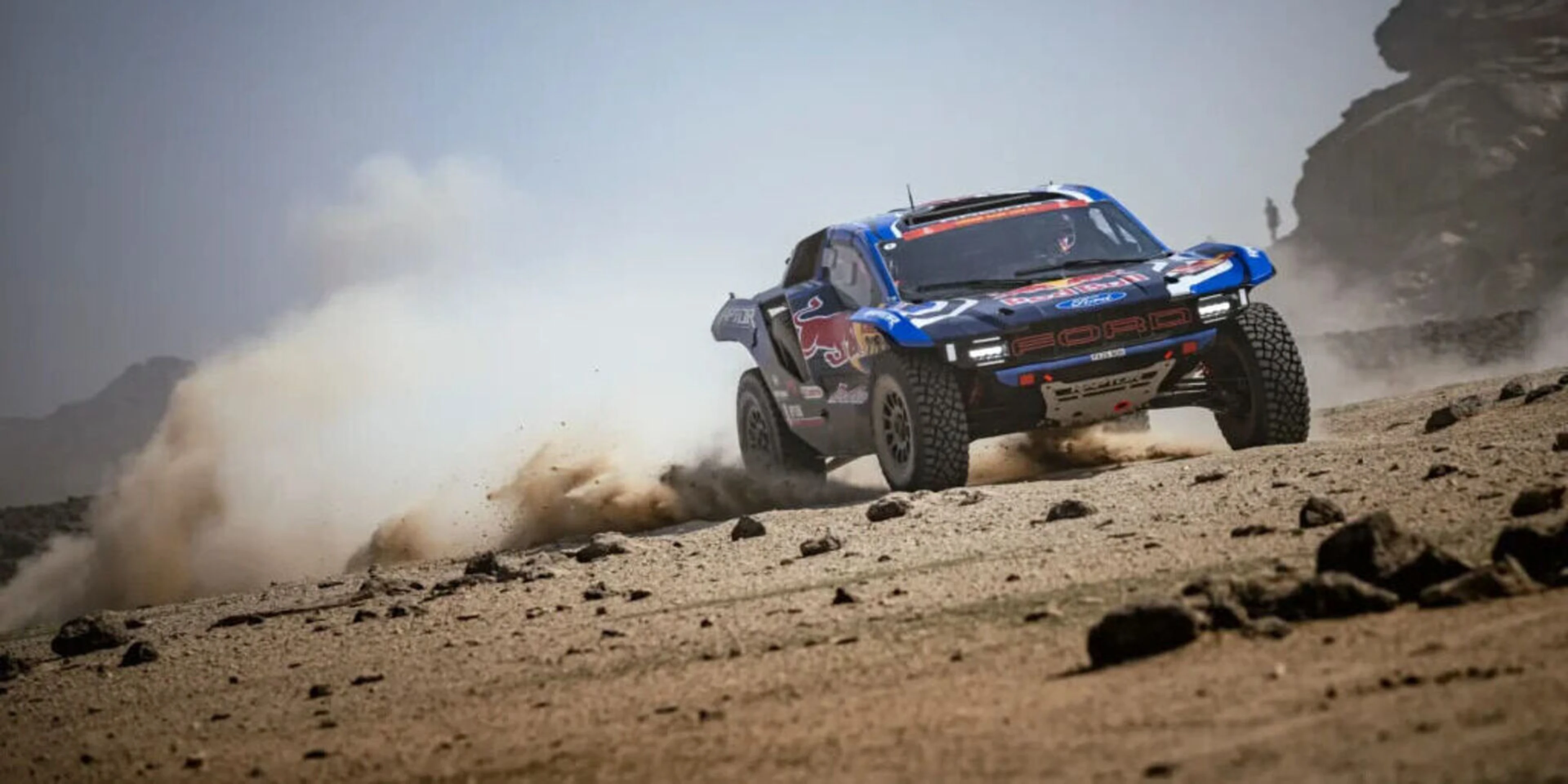 Guthrie wins Dakar stage five, Lategan stays top
