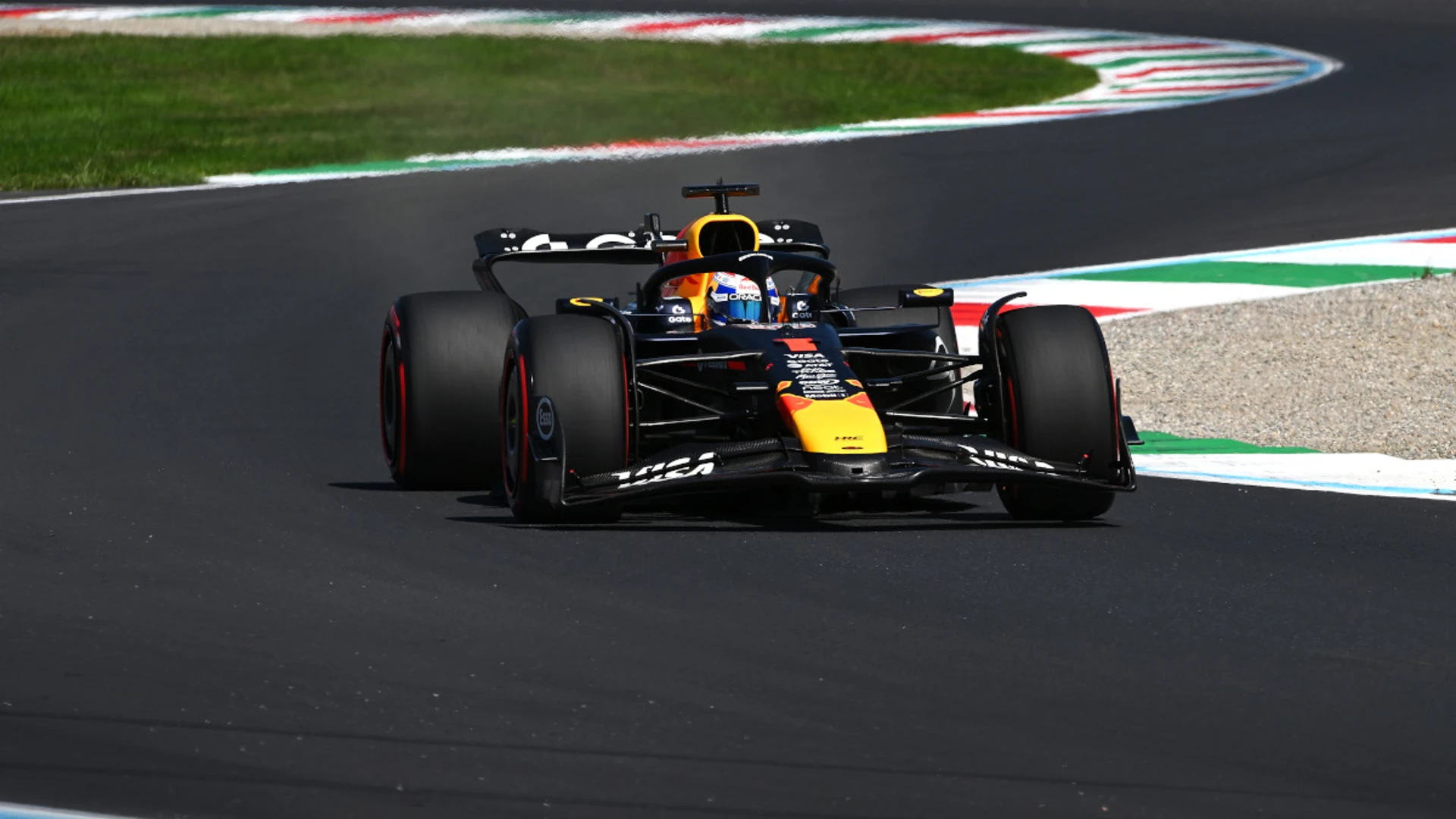 Verstappen claims pole position at F1 Italian Grand Prix