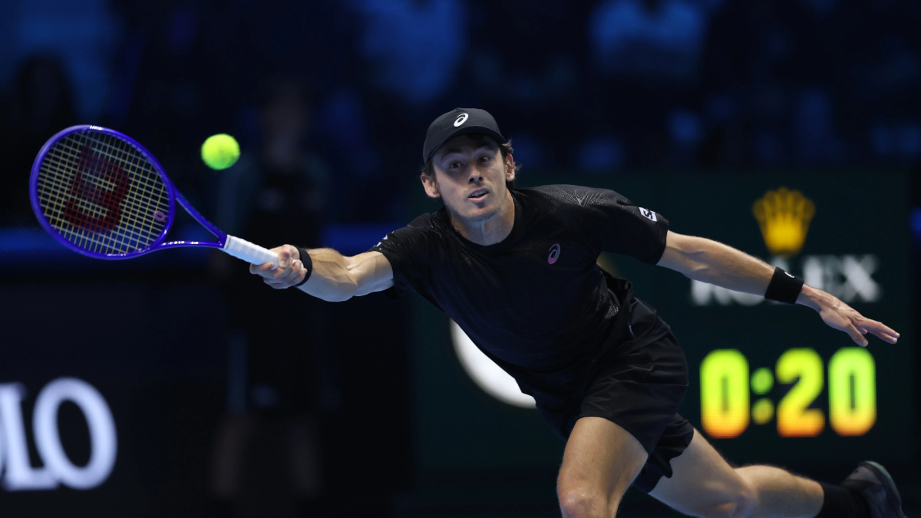 De Minaur knocks out Fritz to keep ATP Finals hopes alive