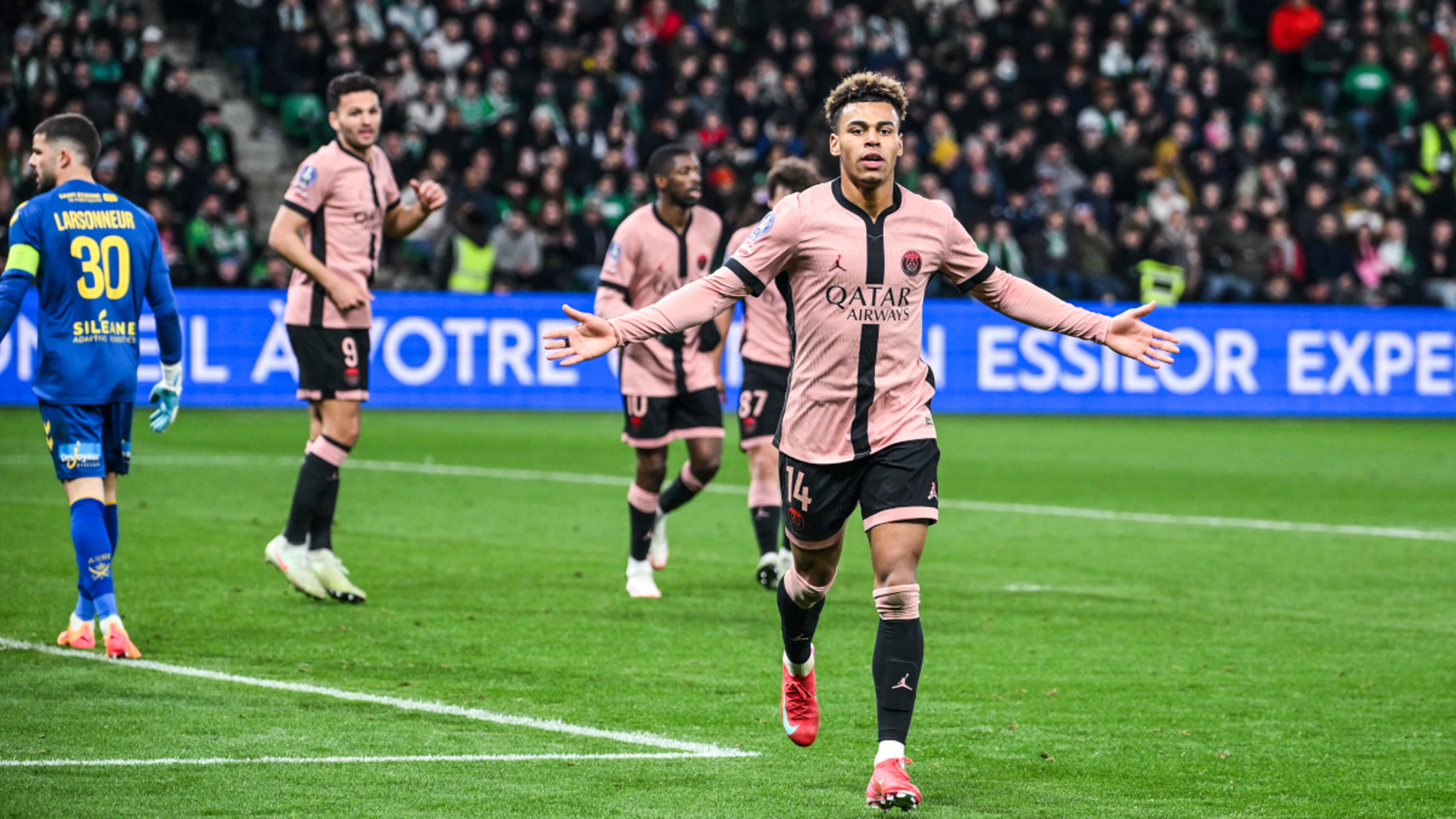 PSG move to verge of Ligue 1 crown