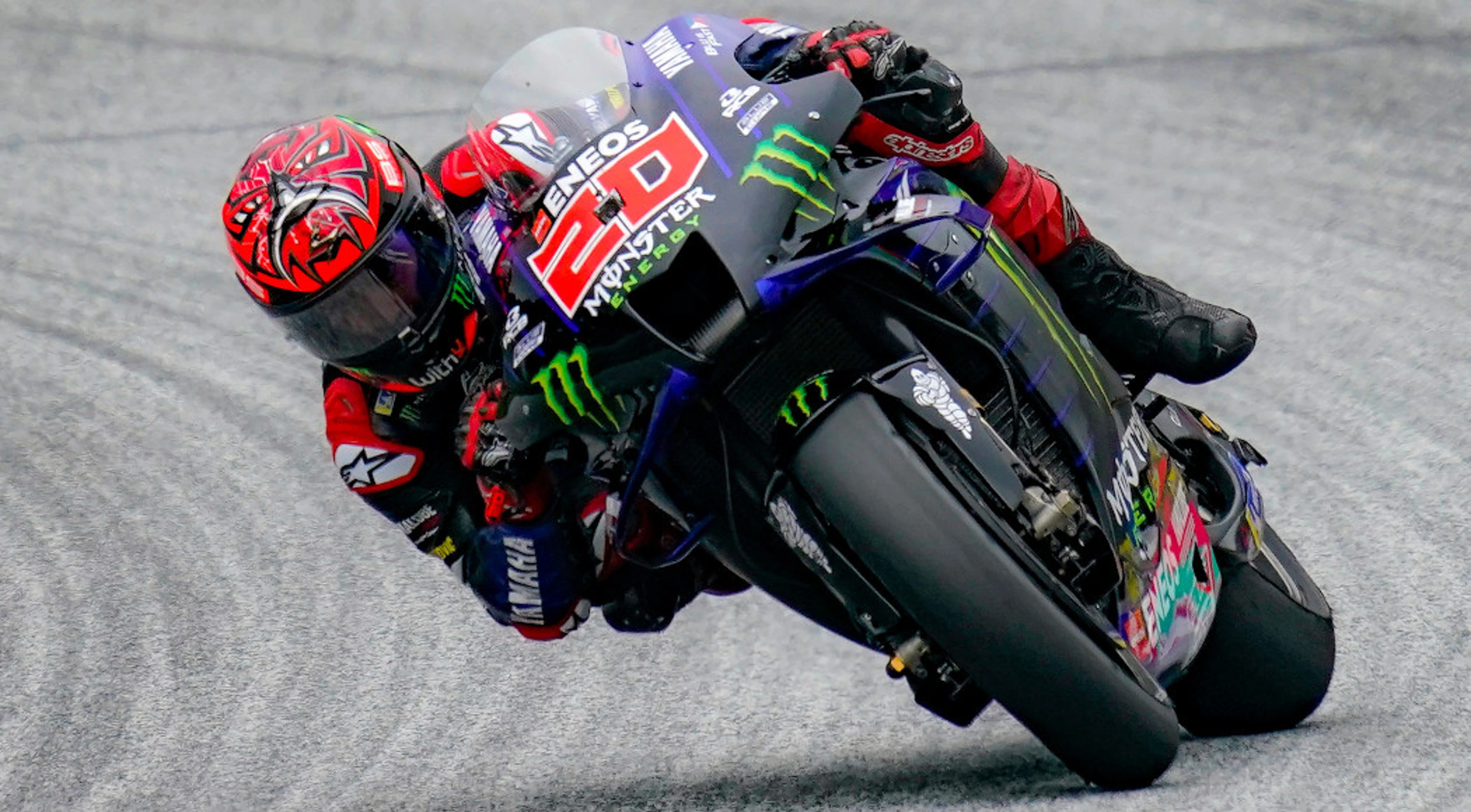 Former world champion Quartararo extends contract with Yamaha