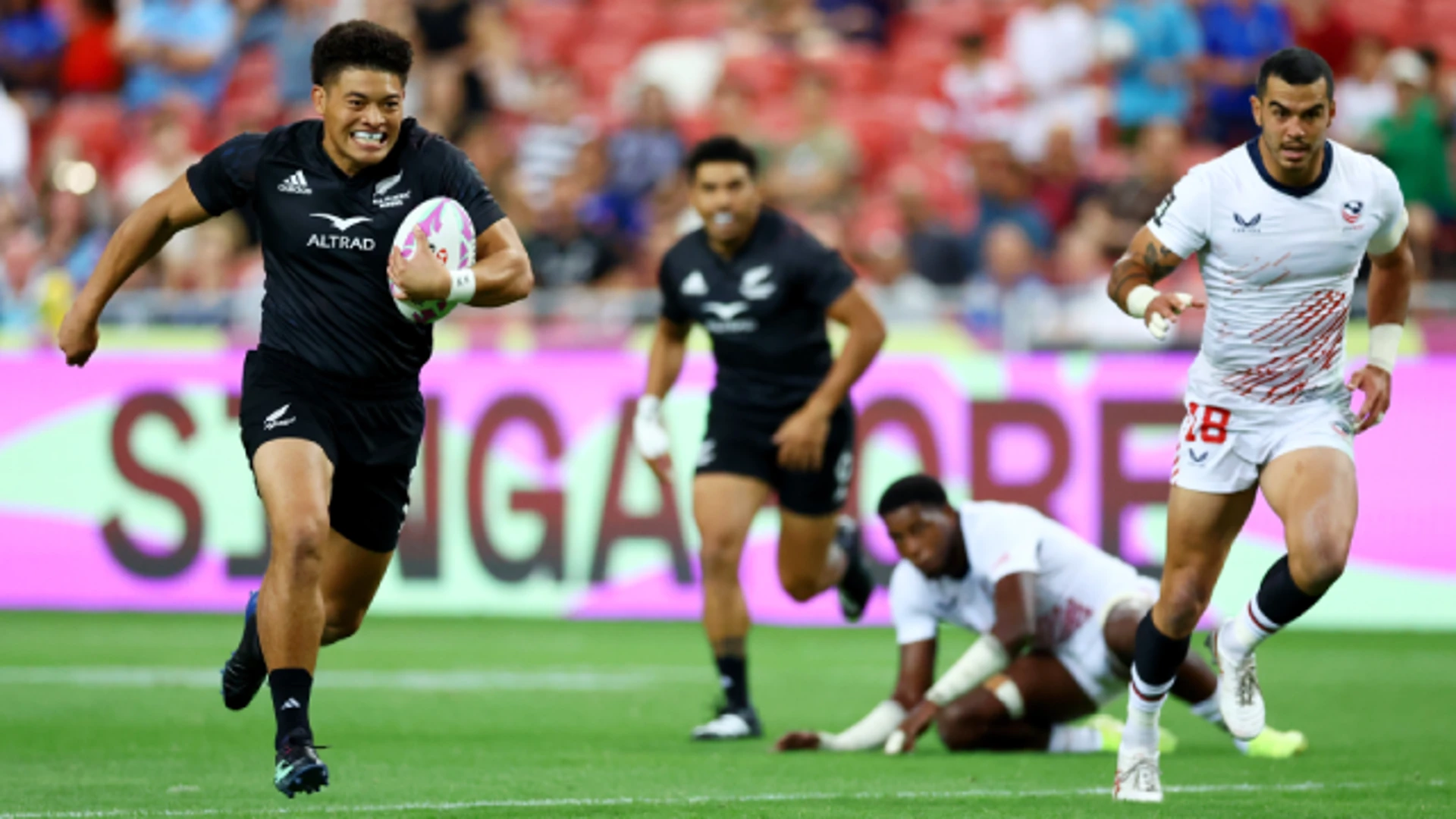 USA v New Zealand | Highlights | QF3 | World Rugby HSBC Sevens Series Singapore