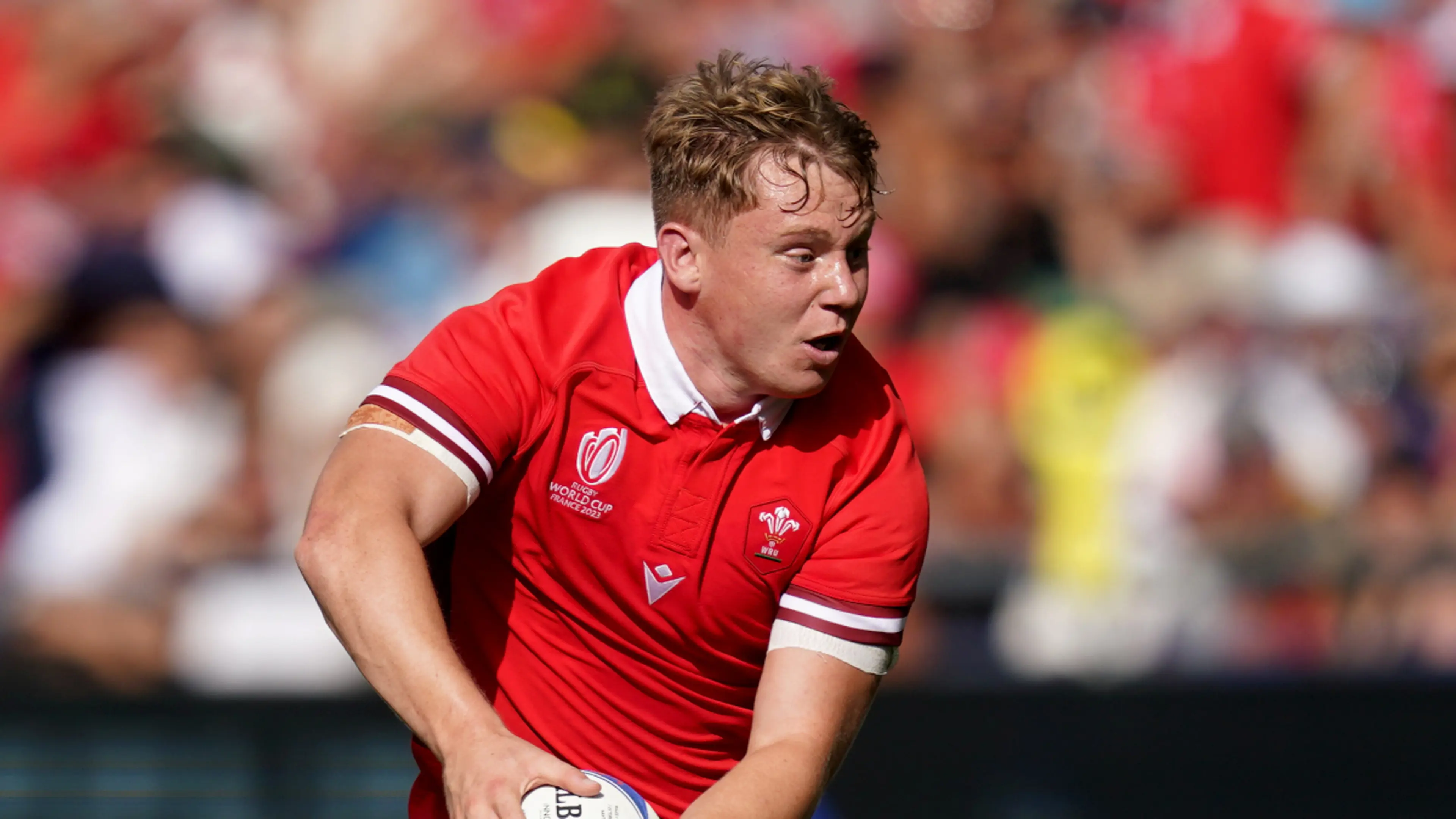 Costelow starts as Hamer-Webb makes Wales debut against Scotland