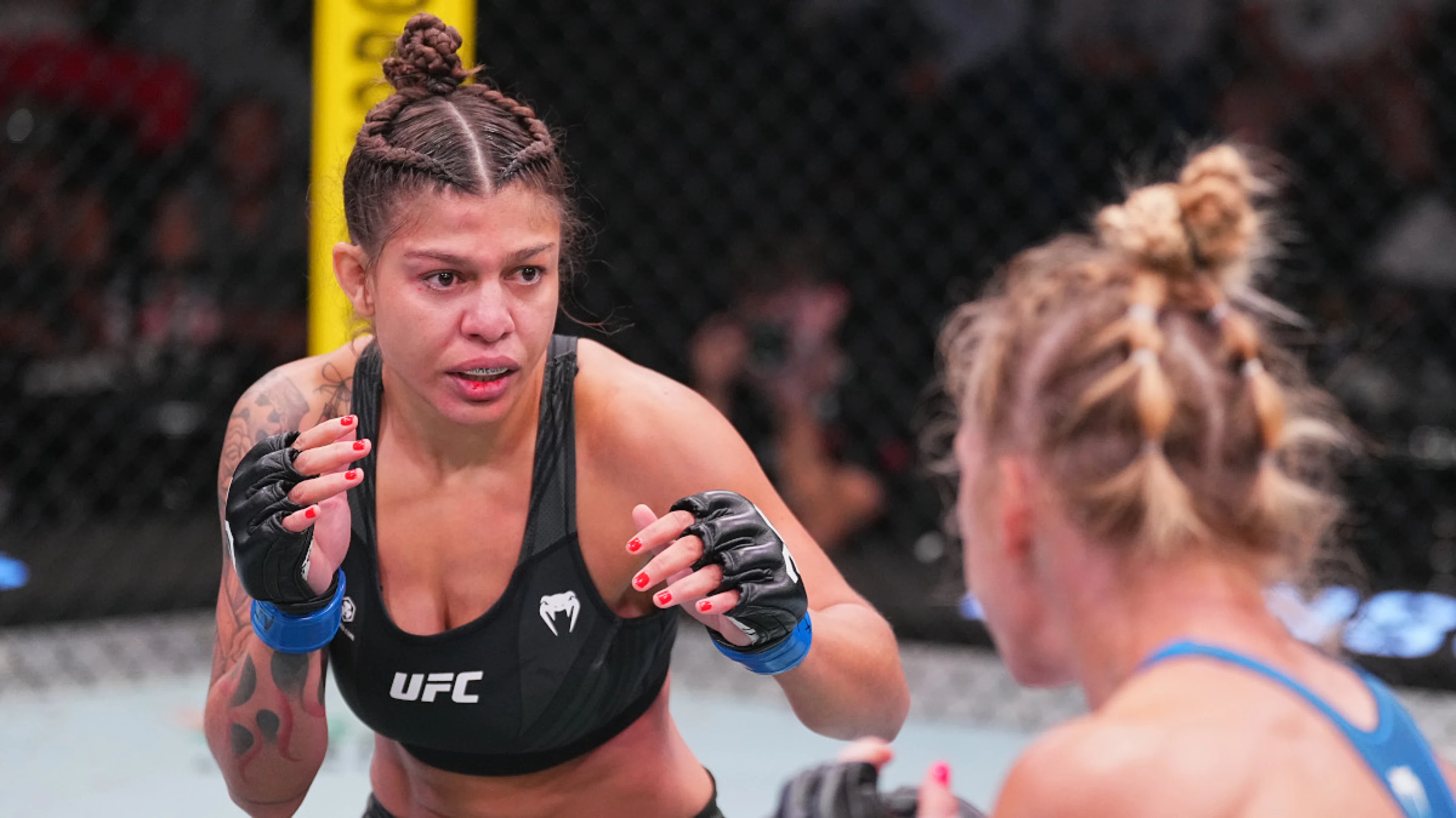 ‘Sheetara’ submits Holm in UFC Fight Night