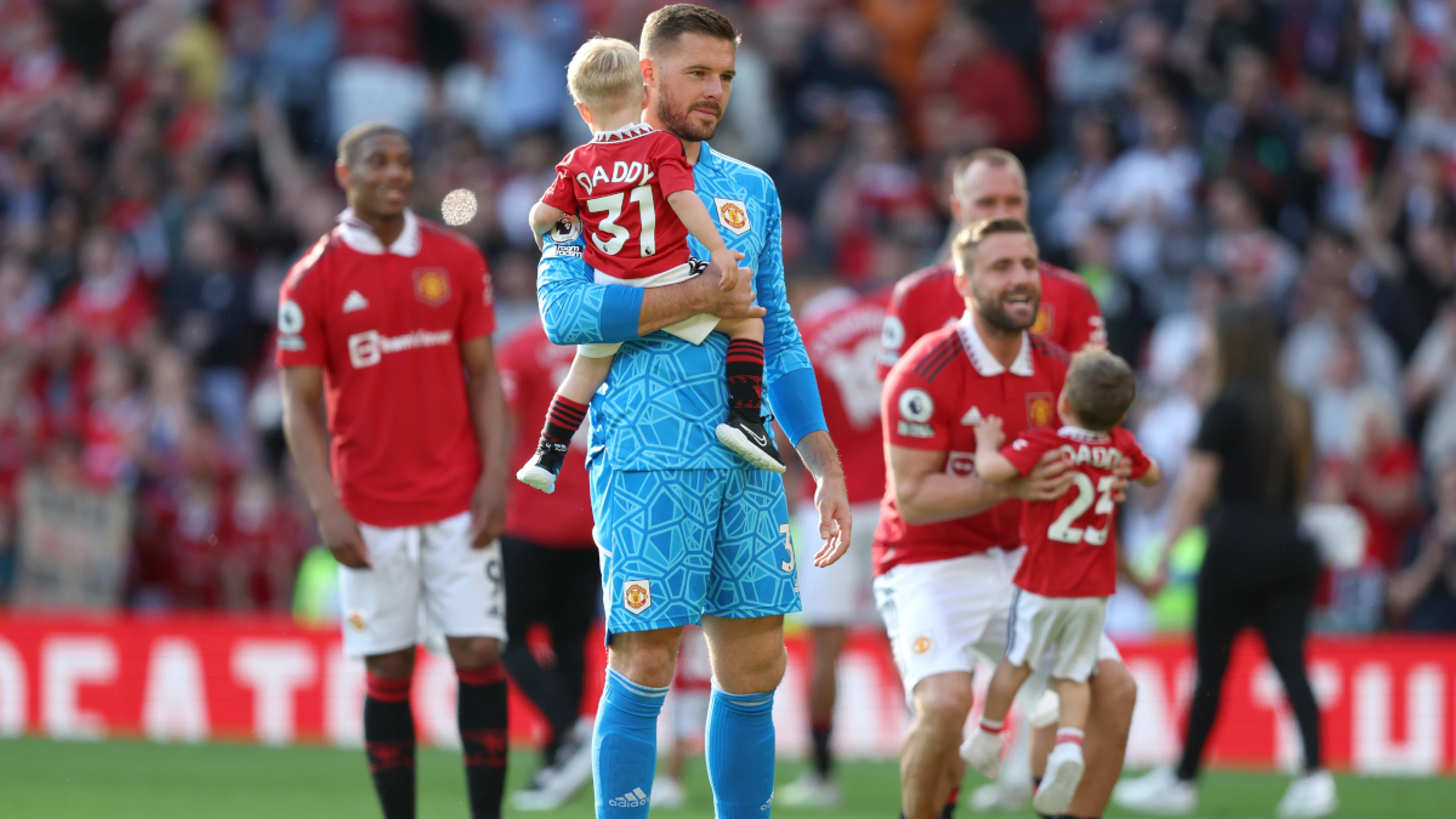 Man Utd claim comeback win over Fulham to end season in third