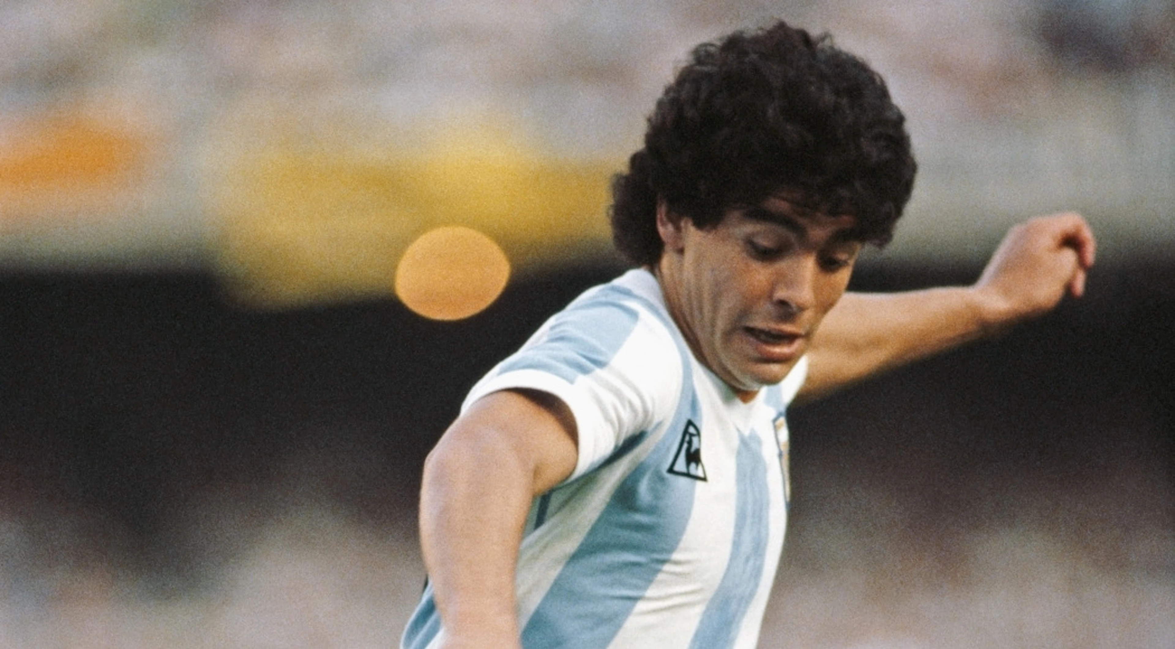 Fans at World Cup pay homage to Maradona with shirts and chants