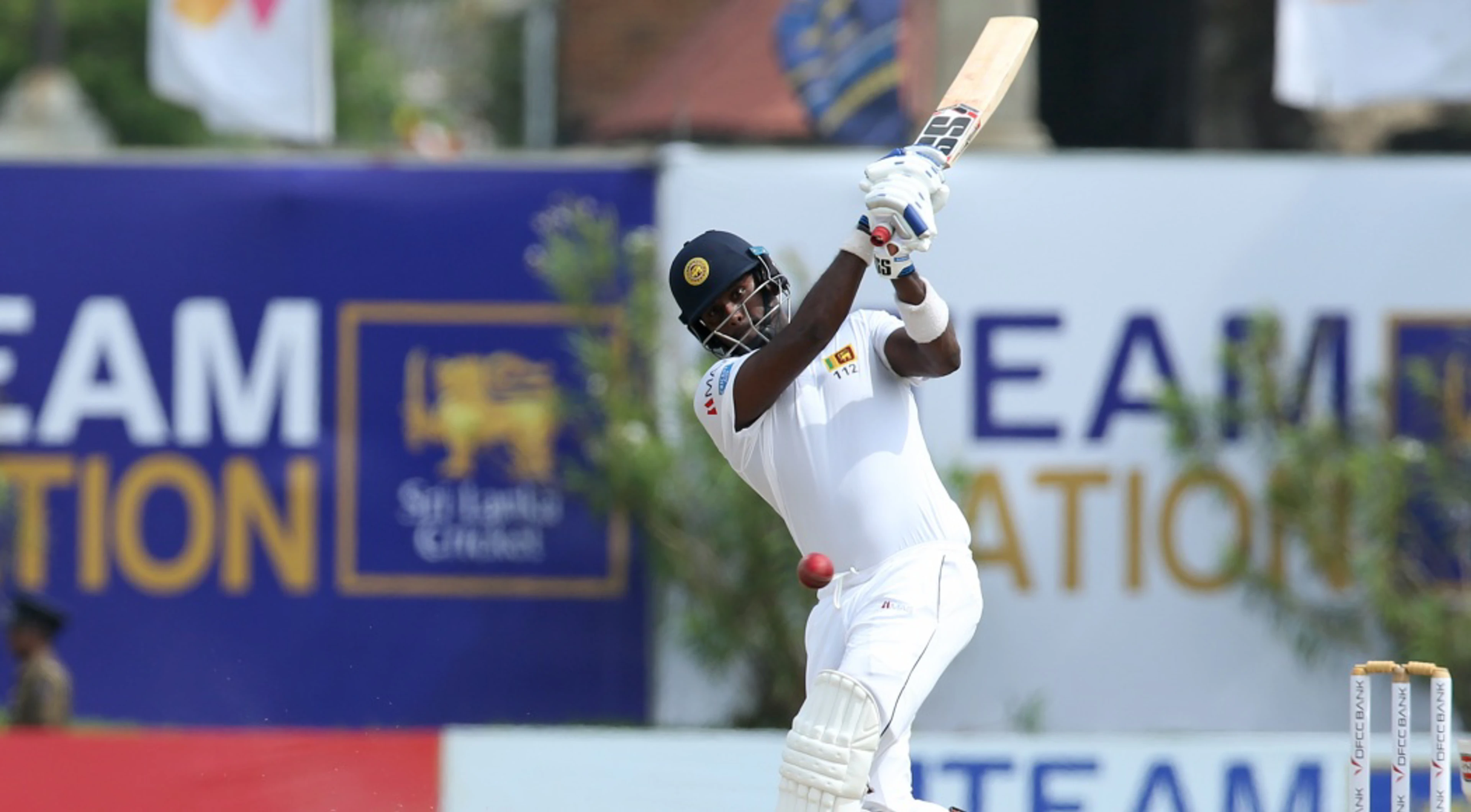 Mathews ton lifts Sri Lanka on opening day of second Galle test