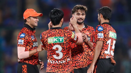 Sunrisers secure IPL play-off spot after washout | SuperSport