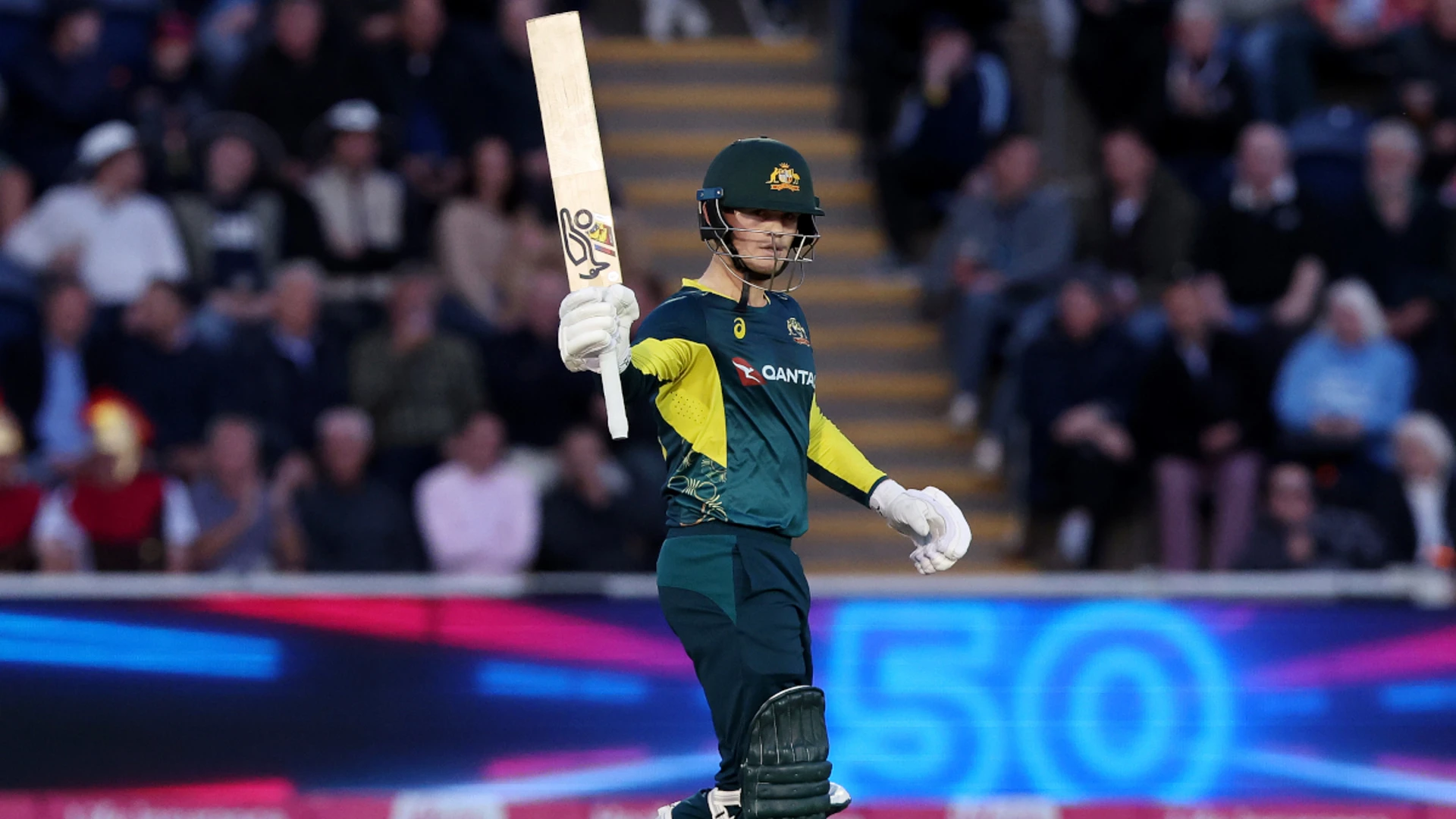 Australia smash England to put up a strong total