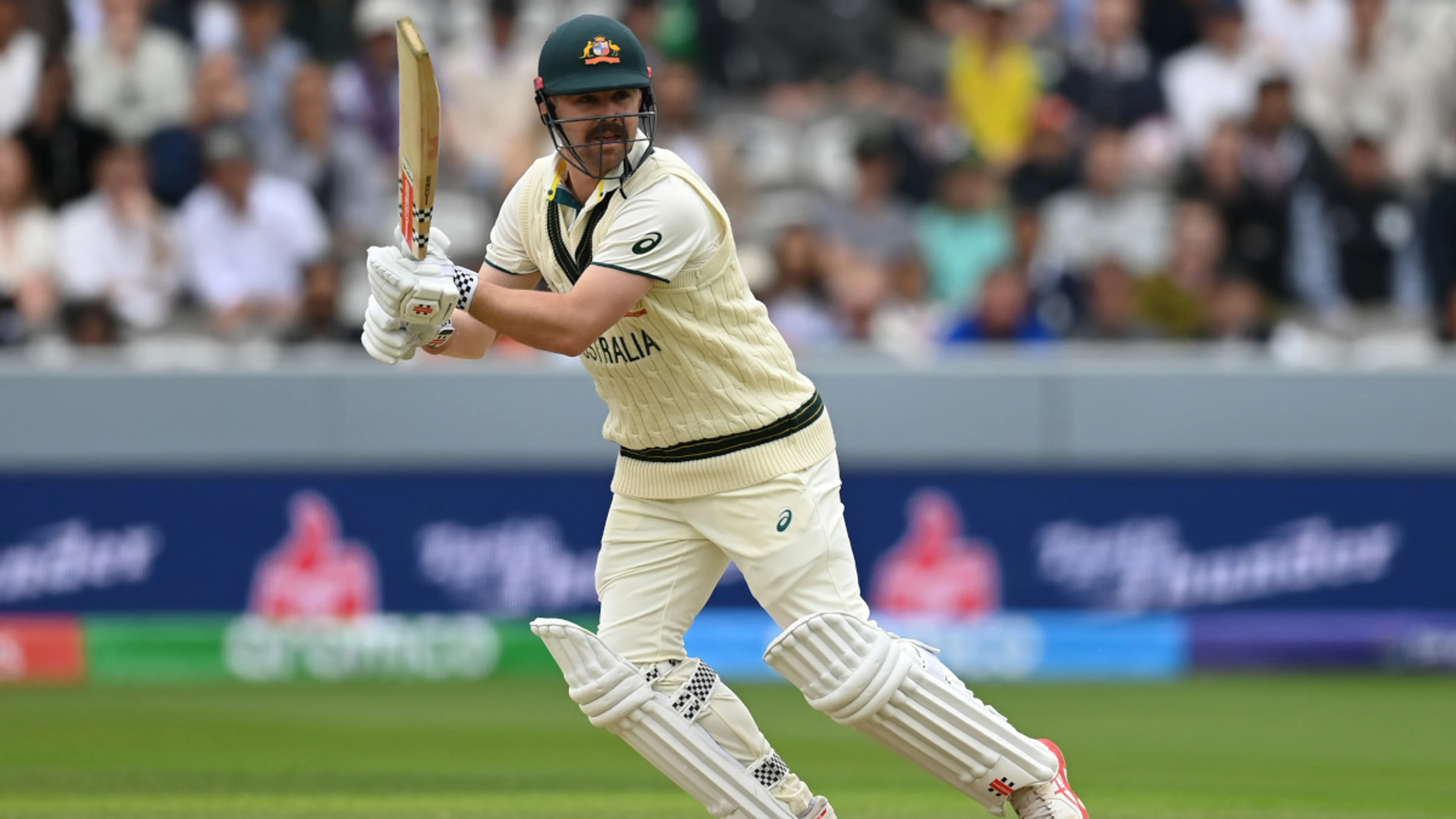  Day2 :England need 175 to win chaotic 4th Ashes Test