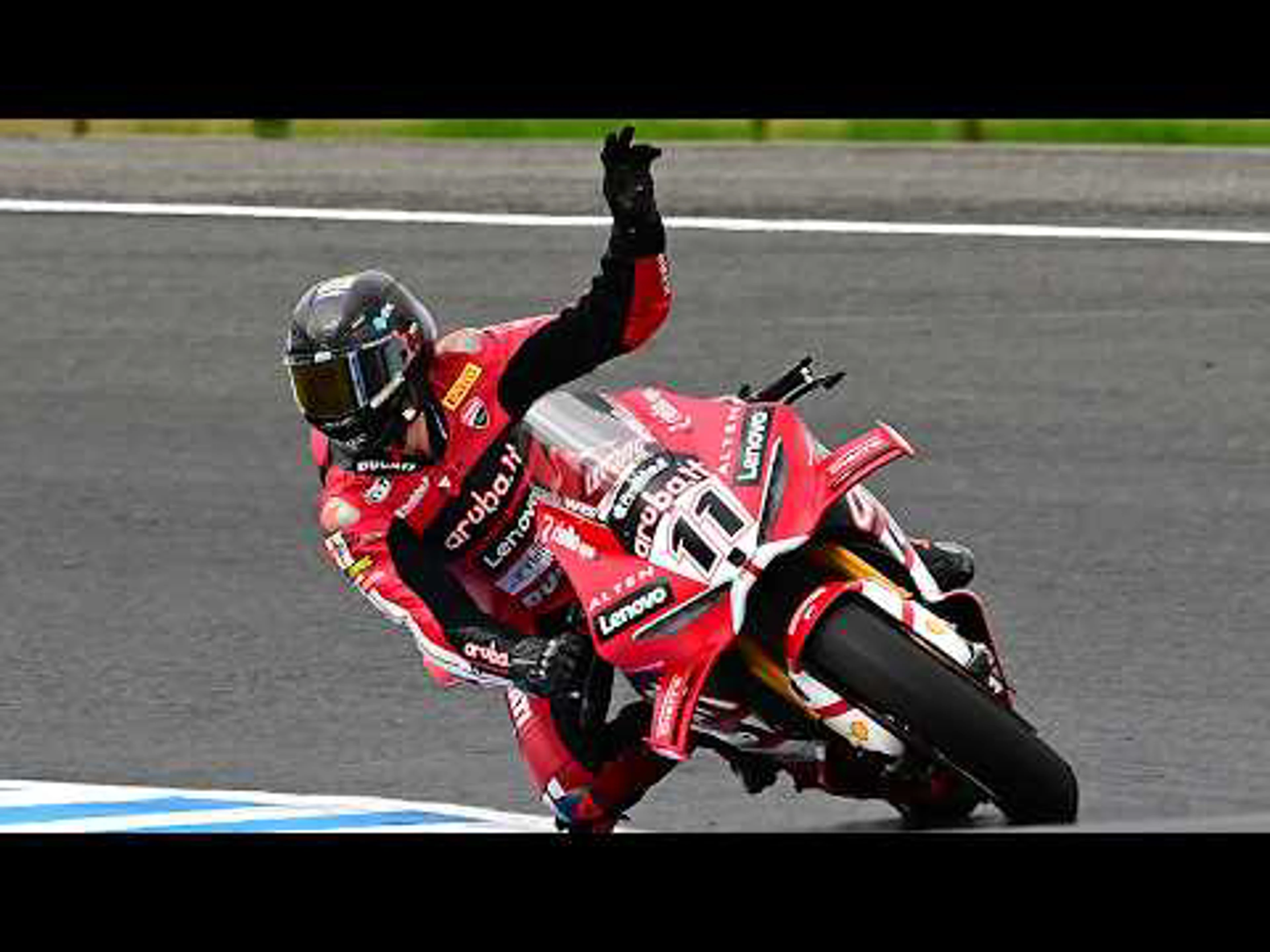Australian SBK | Race 1 Highlights | FIM Superbike World Championship