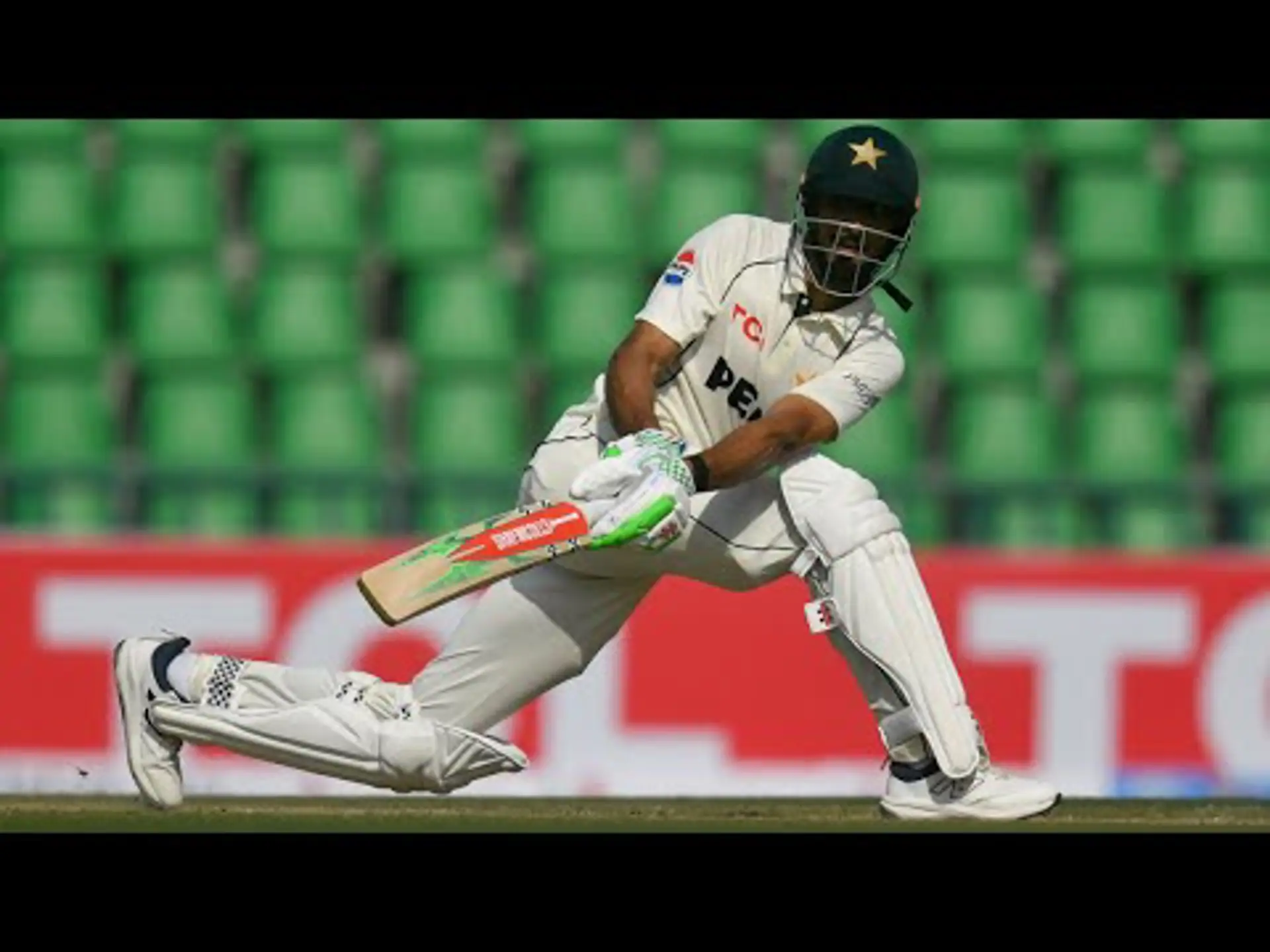 Shan Masood 87 Runs | Pakistan v South Africa | 2nd Test Day 1