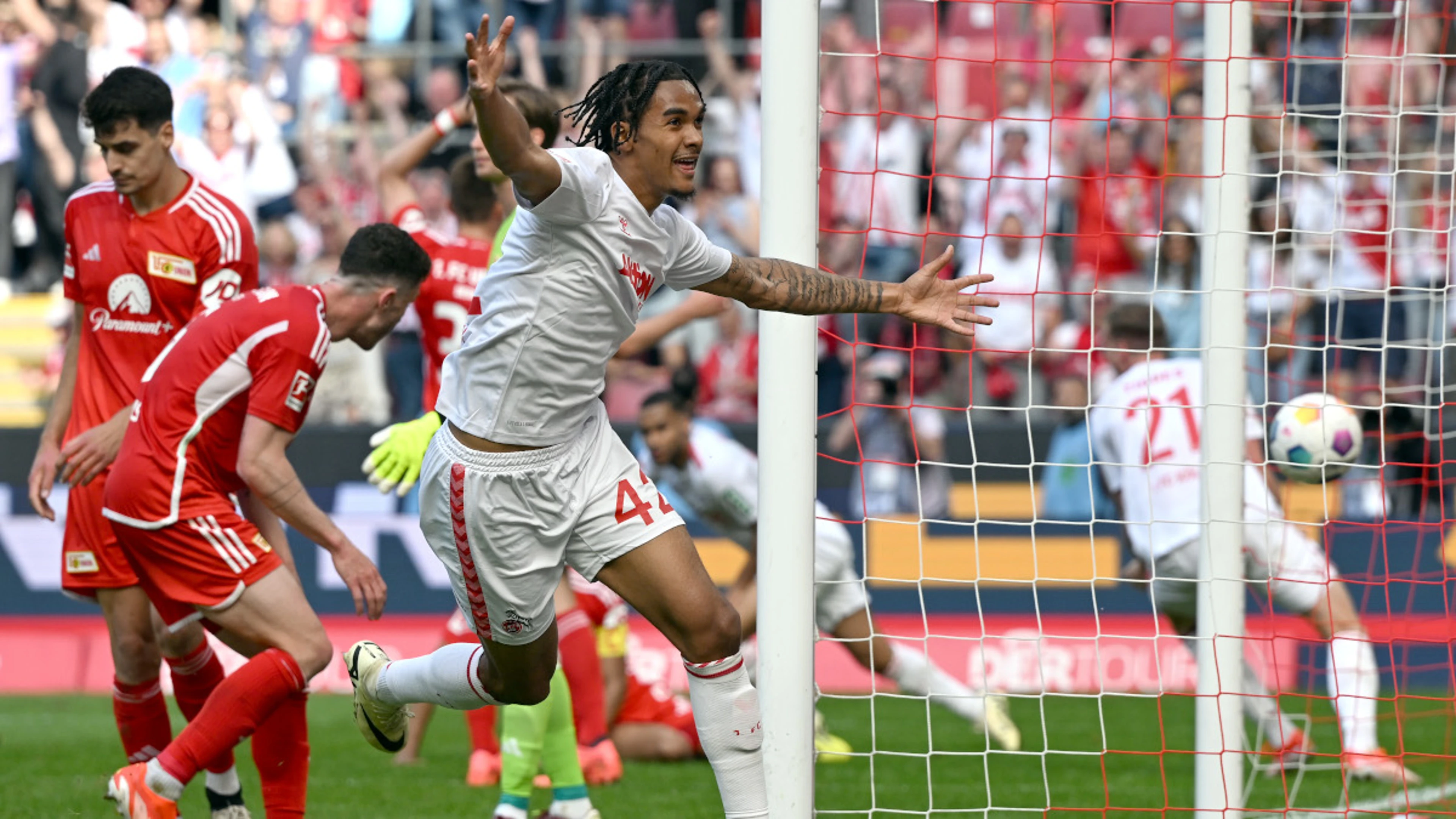 Mainz crush Dortmund to edge to safety, Cologne stun Union Berlin