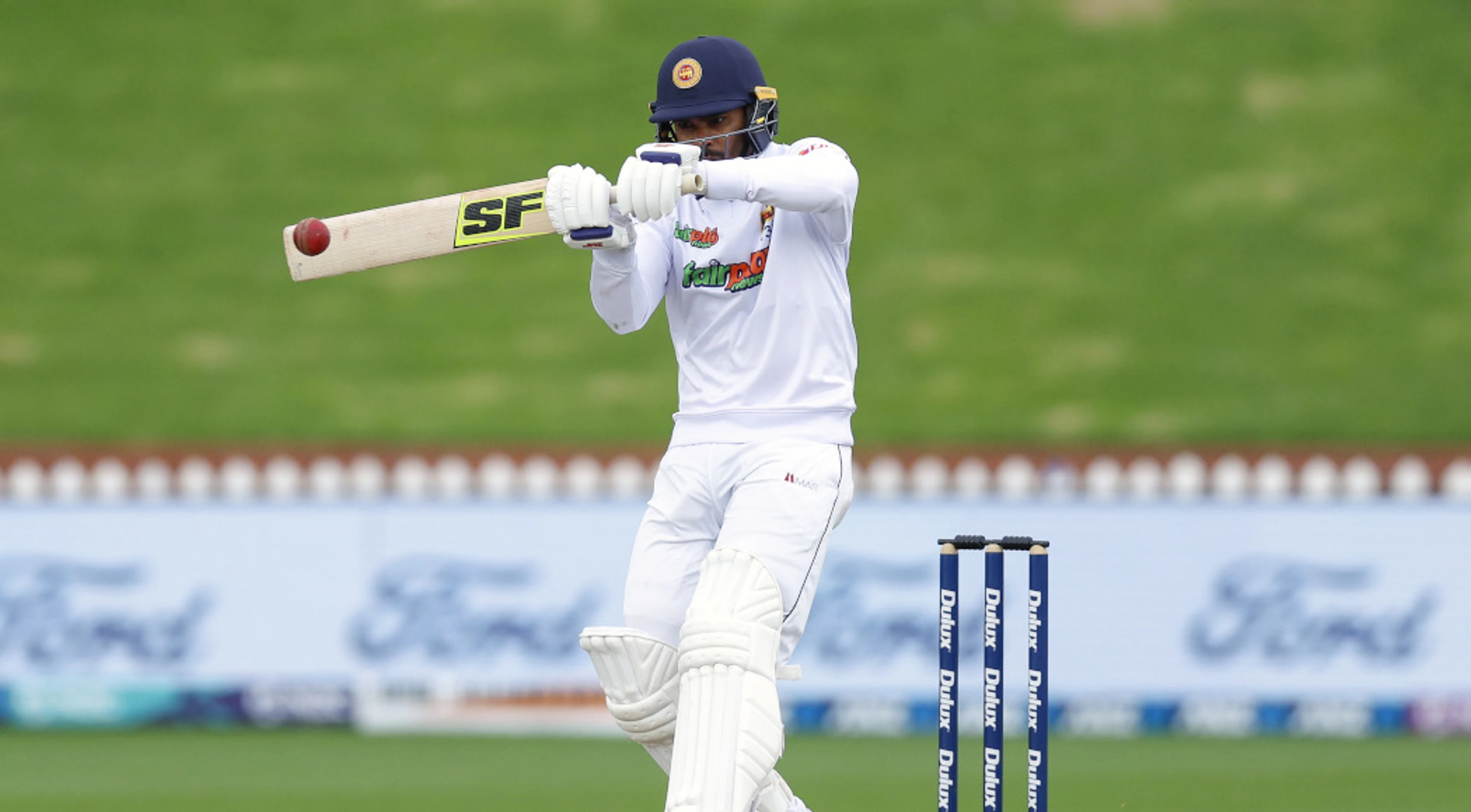 New Zealand demolish Sri Lanka to sweep test series