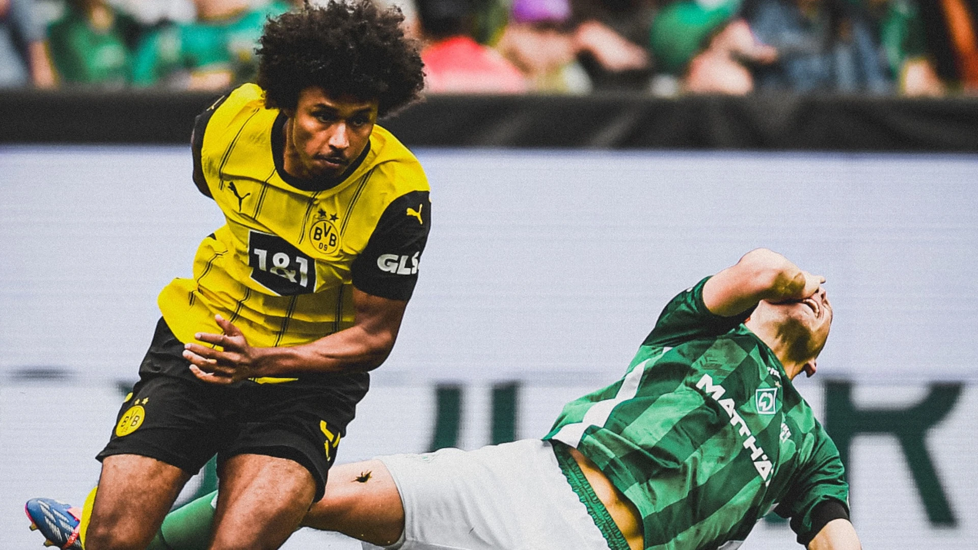 Bremen frustrate Dortmund in goalless draw as Schlotterbeck sees red