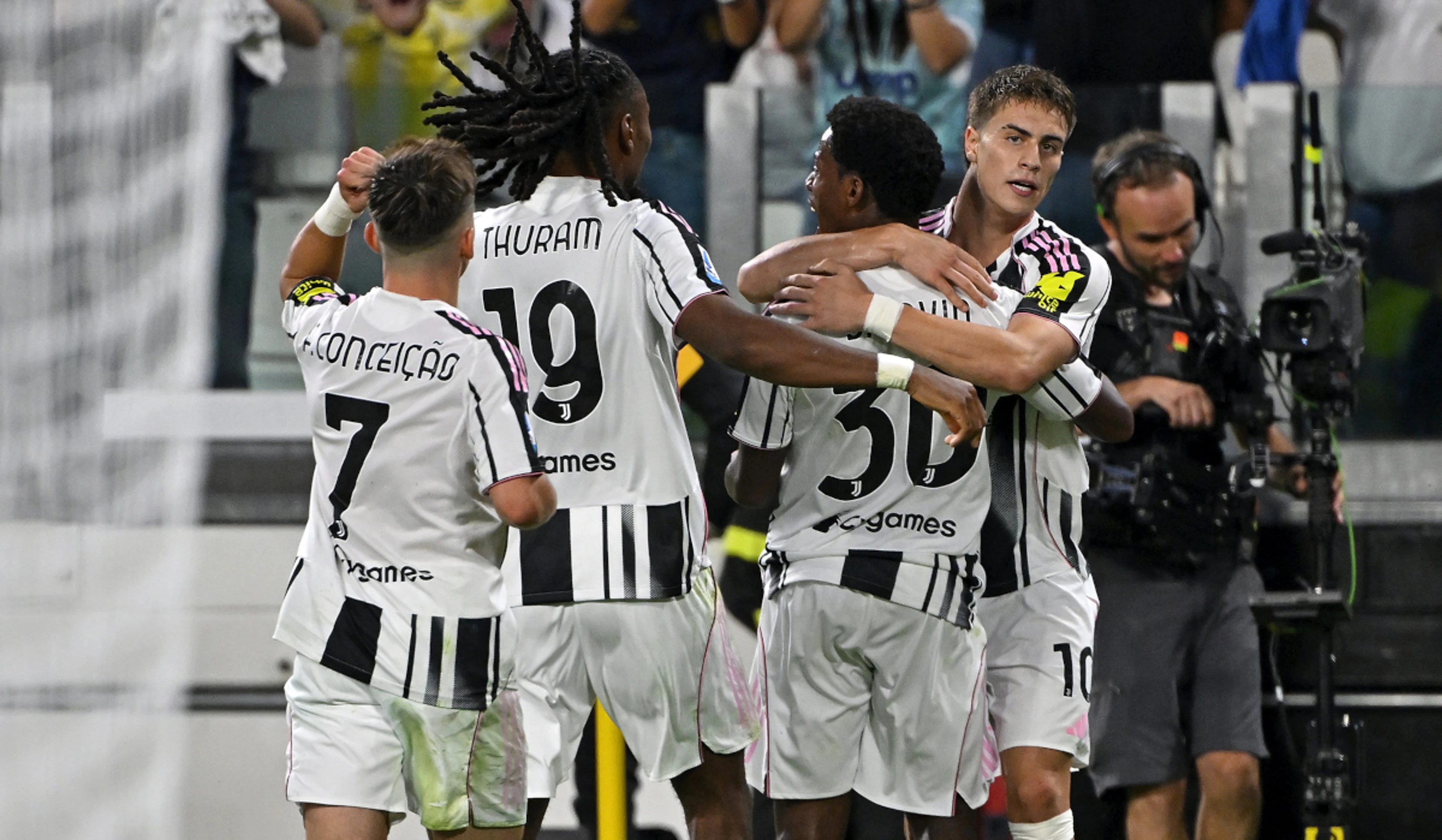 David strikes on Serie A debut as Juve ease past Parma