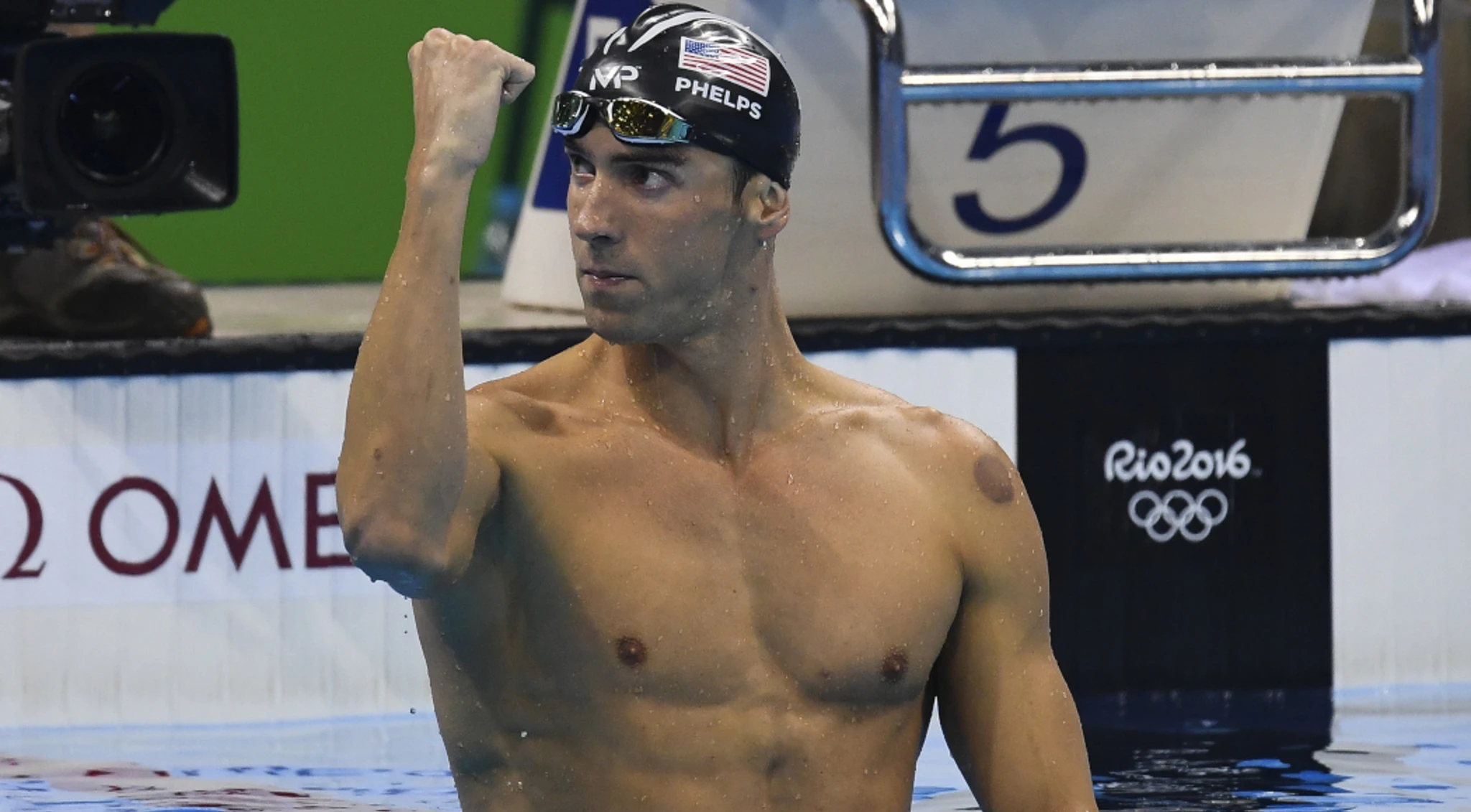 Meet Léon Marchand, the French Swimmer Who Broke Phelps' Record