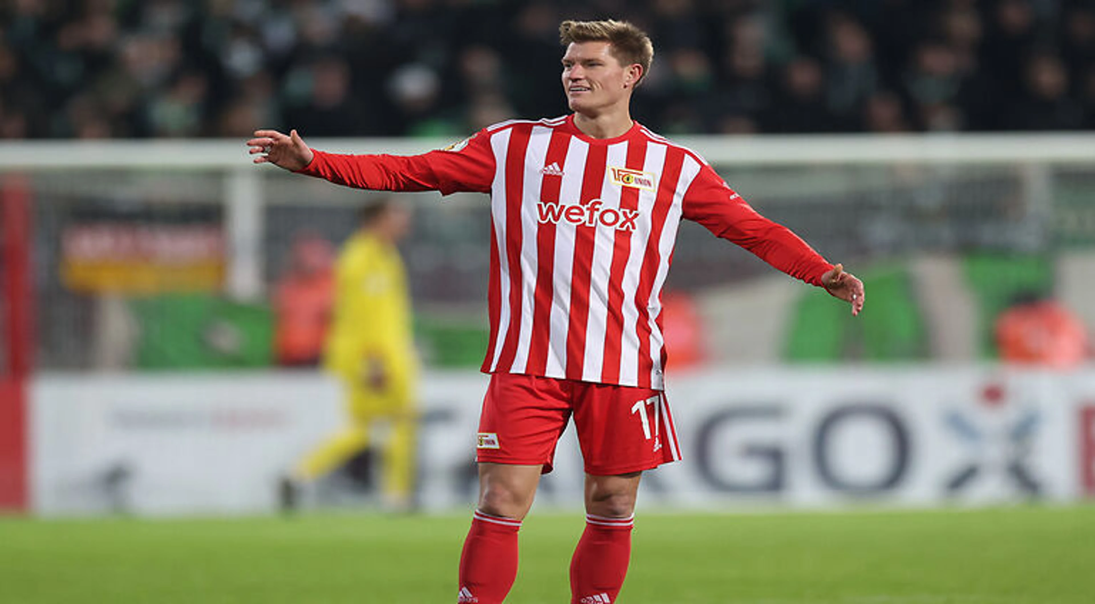 Behrens sends ten-man Union through to German Cup quarters