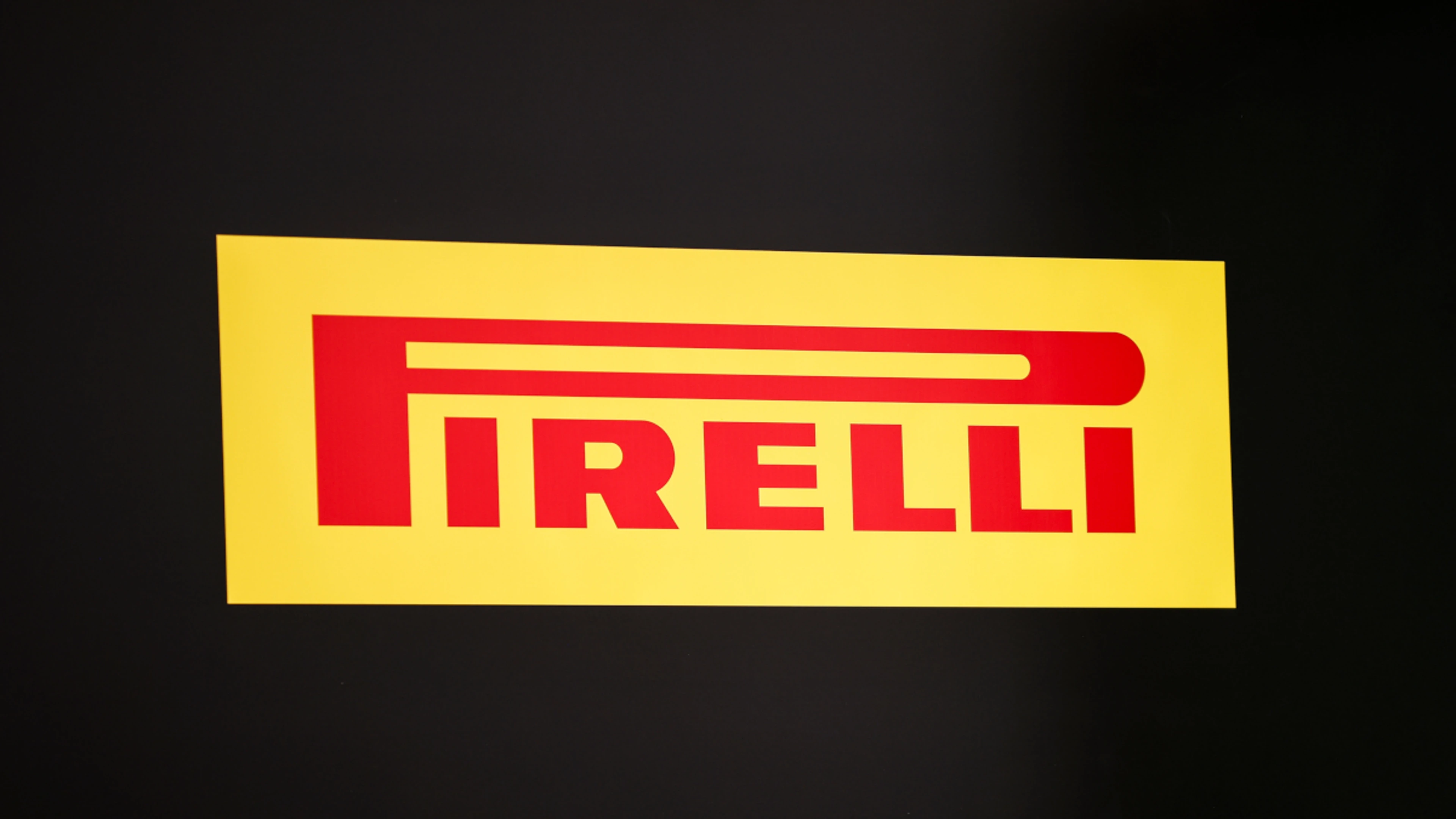 Pirelli to take over as MotoGP's tyre supplier from 2027