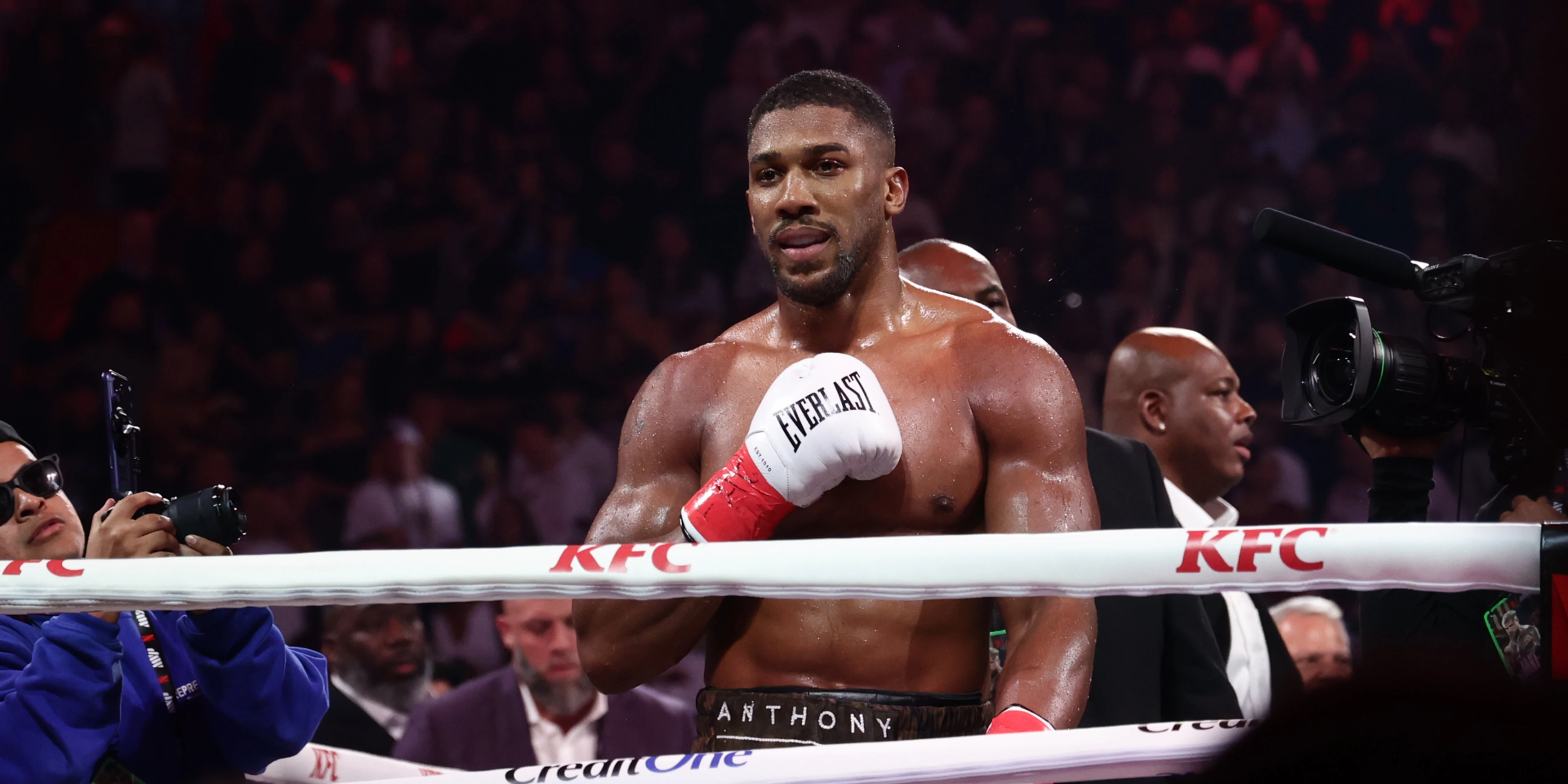 Ex-heavyweight champion Joshua injured in Nigeria highway crash