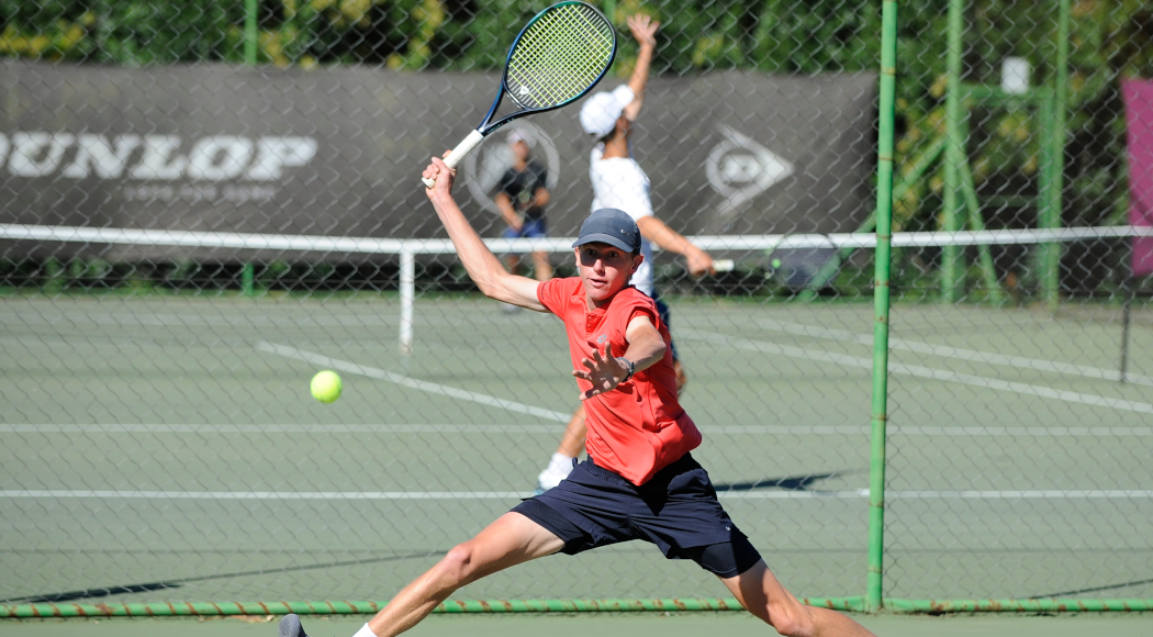 Upsets and unwavering support at junior national championships