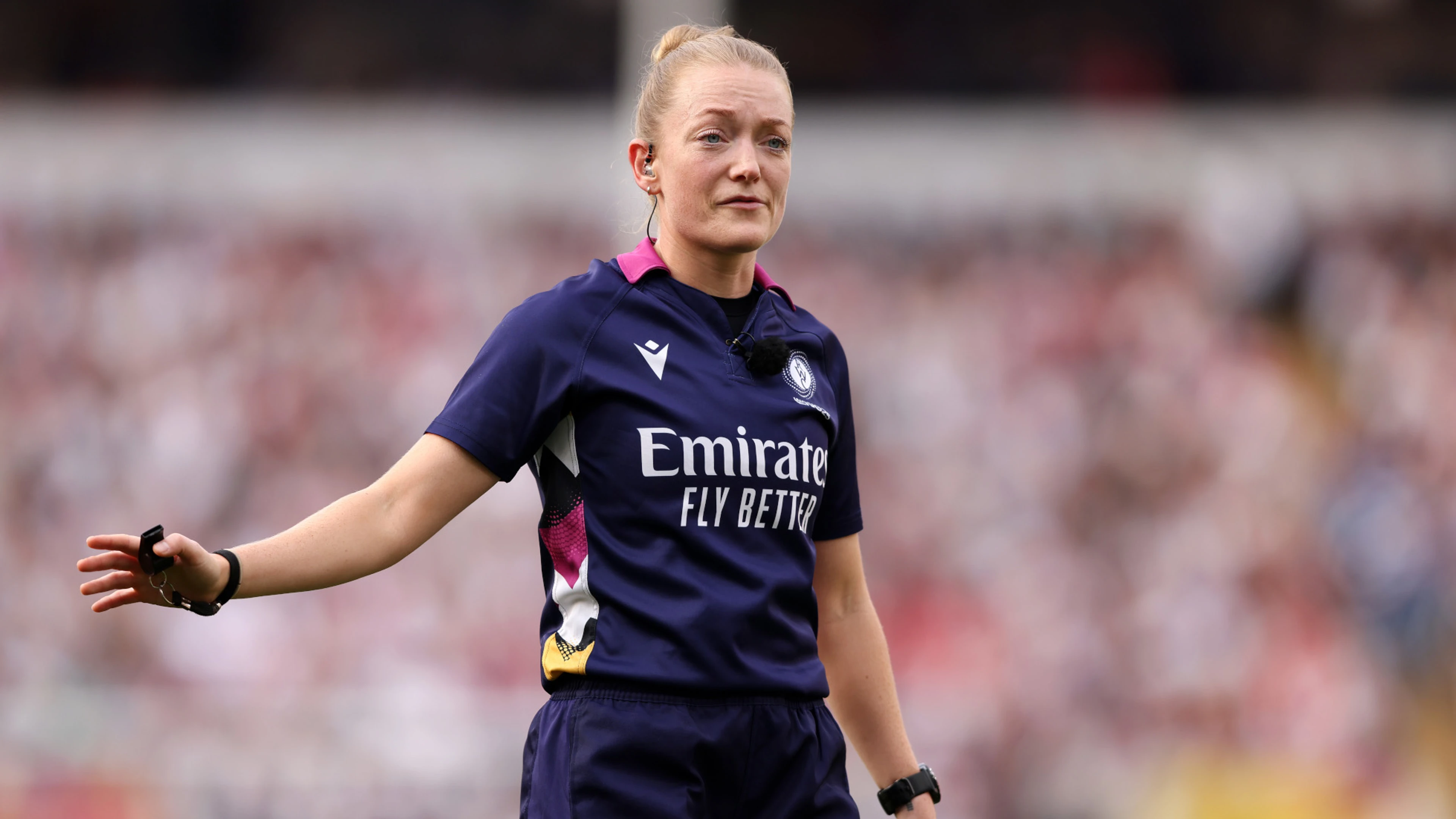 Davidson, the pathfinder for women referees, to make Six Nations history