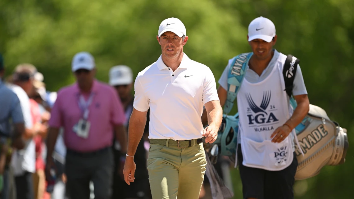 Rory McIlroy rues six-hole stretch, but game ‘clicking more’